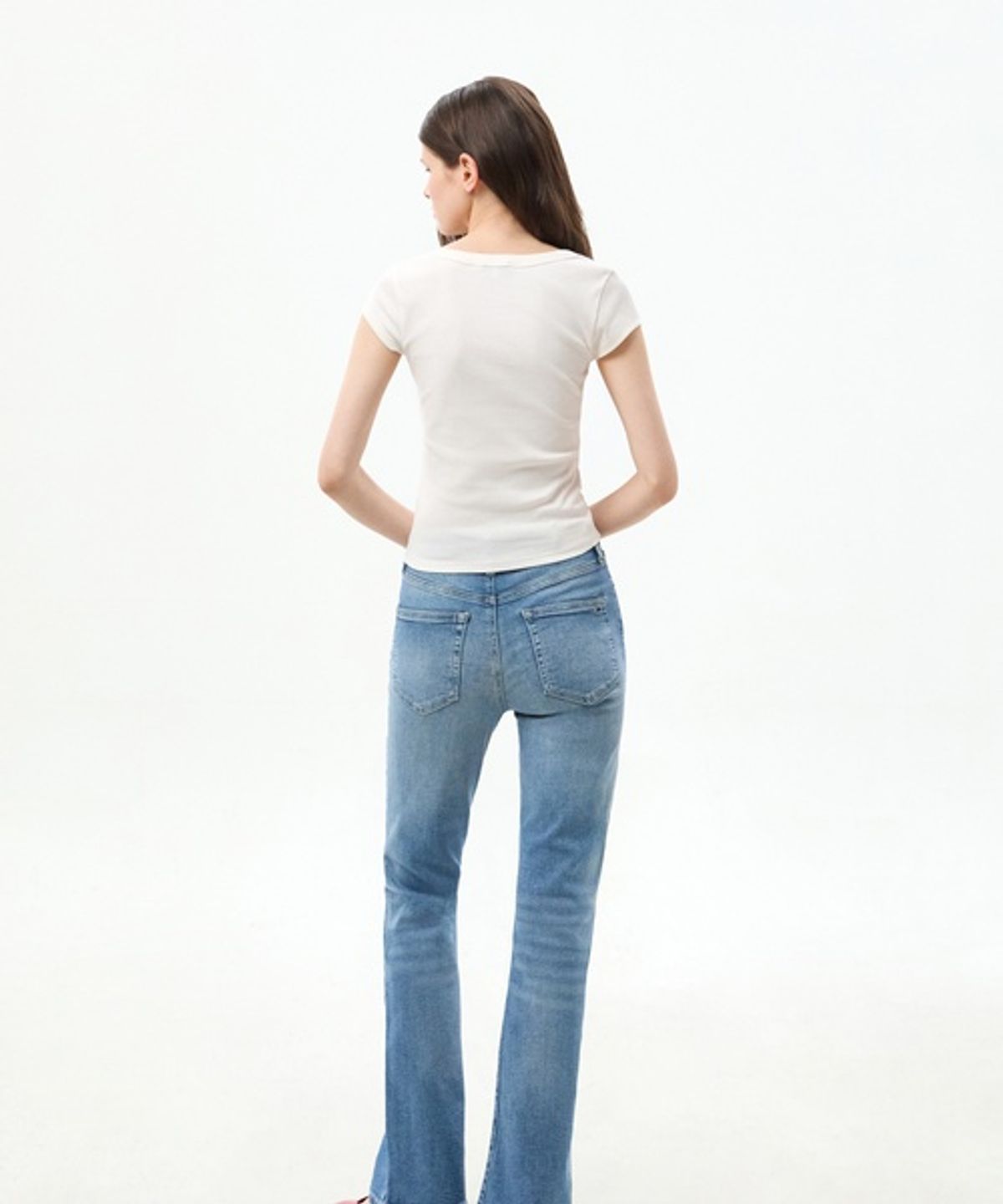 타미진스(TOMMY JEANS) 플레어 빈티지 워시드 데님 팬츠 (T32G6NEF50TWT11A5)