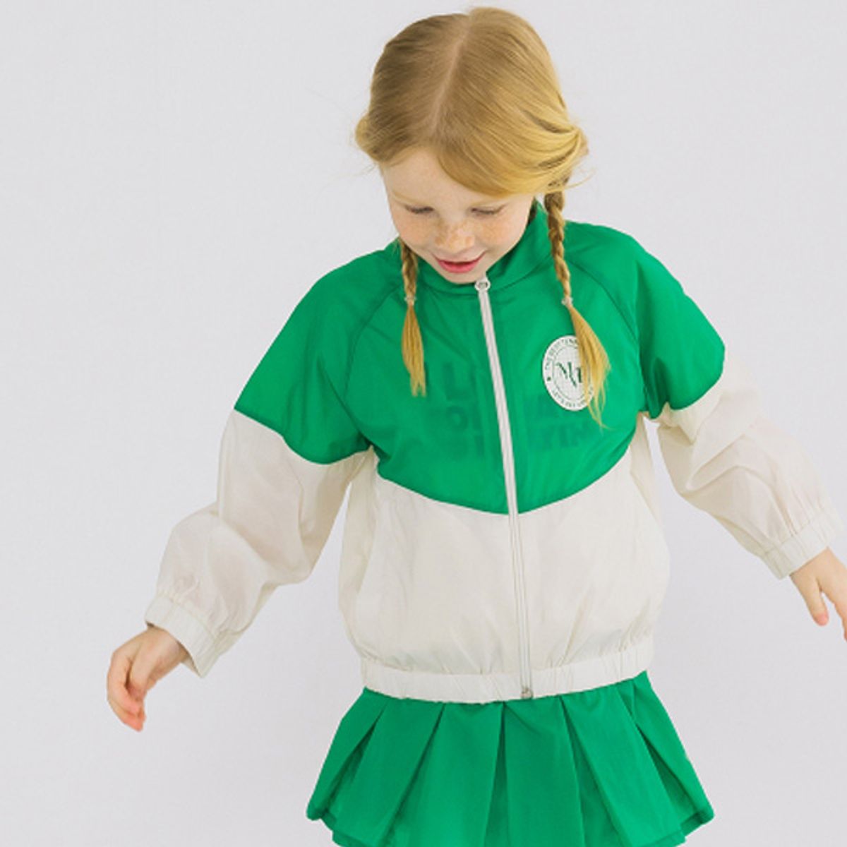 아이러브제이(I LOVE J) 티르디 배색 바람막이 점퍼 JWUOU02