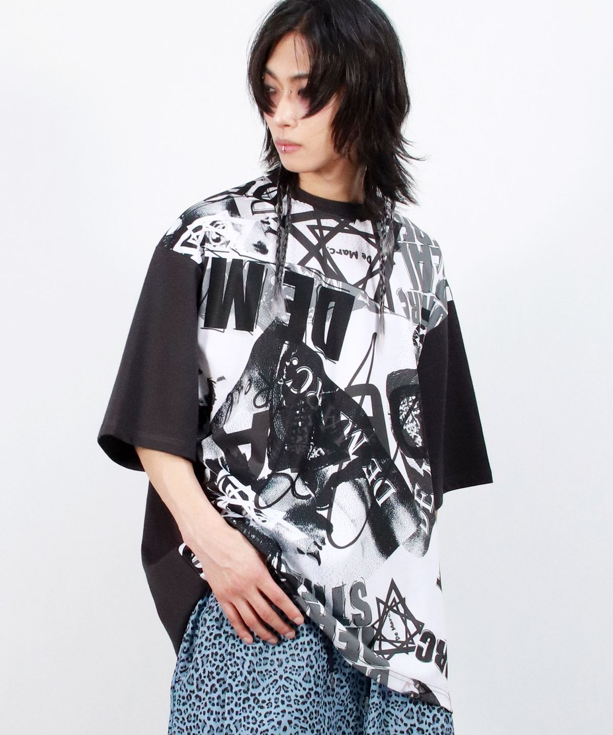 드마크(DEMARC) M Street collage oversized t-shirts