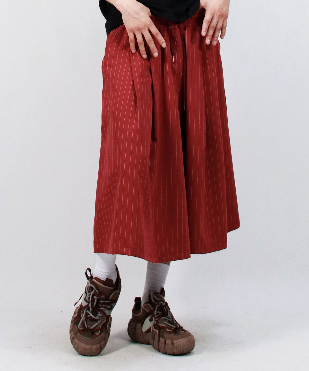 드마크(DEMARC) M Real wide two tuck stripe bumuda pants - burgundy