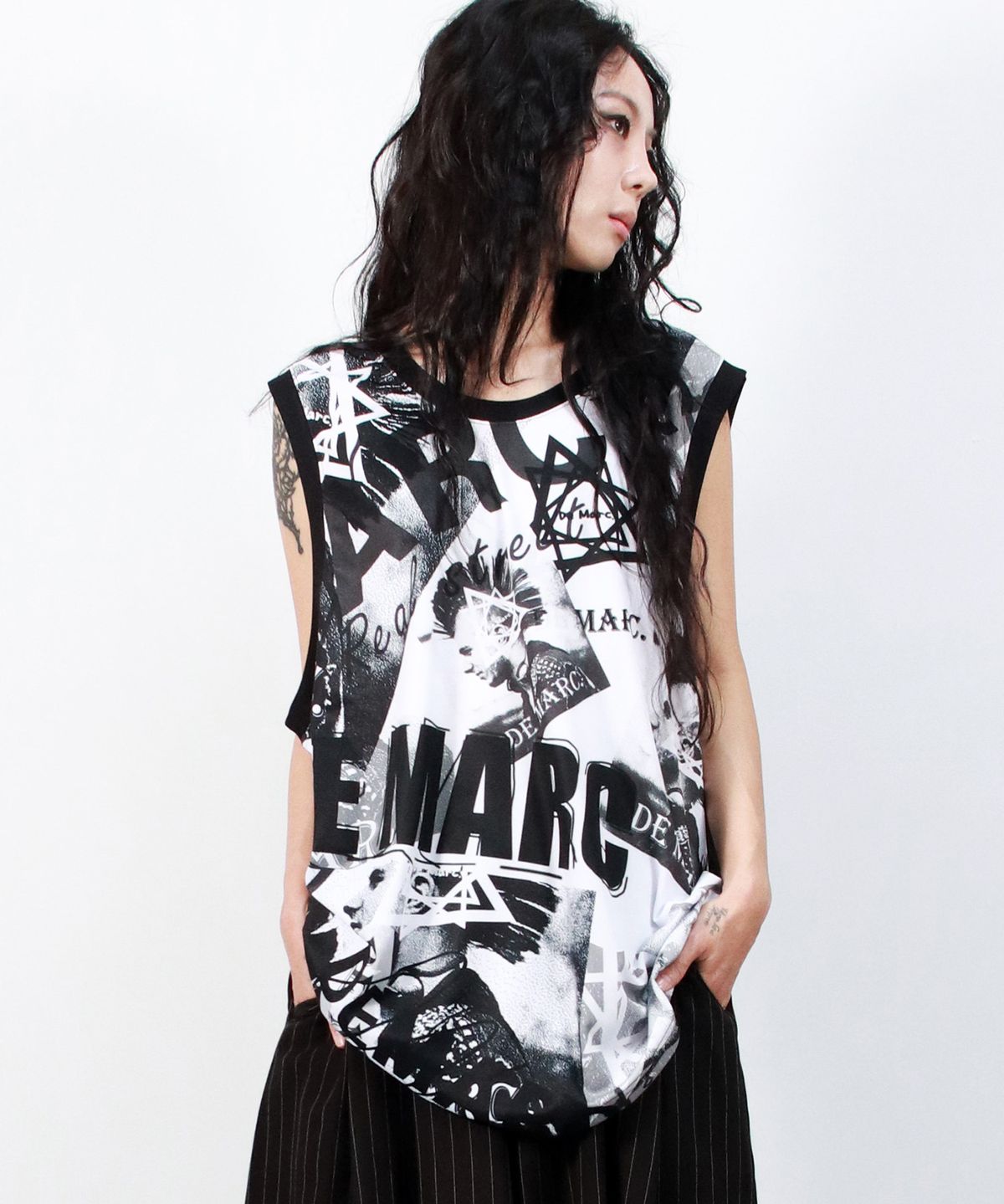 드마크(DEMARC) Street collage oversize sleeveless