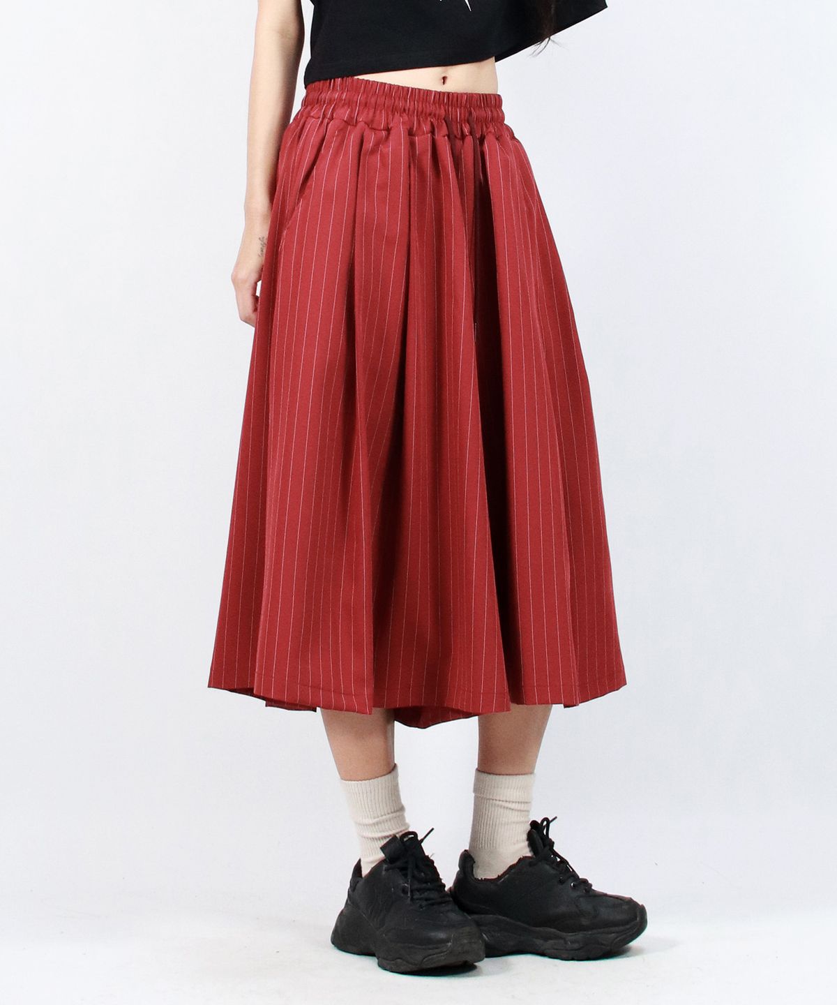 드마크(DEMARC) Real wide two tuck stripe bumuda pants - burgundy