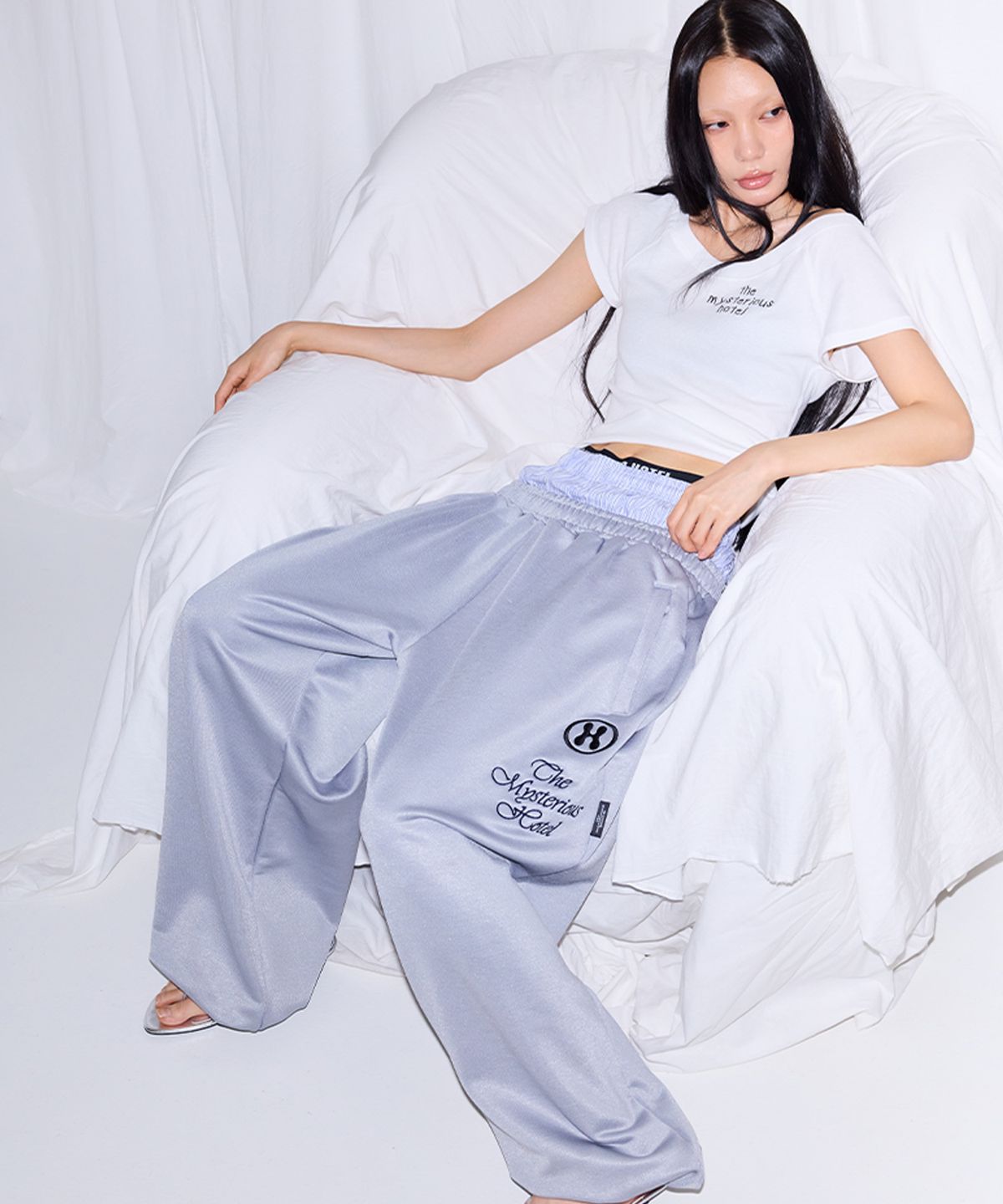 미스테리어스호텔(THE MYSTERIOUS HOTEL) LAYERED JERSEY PT [GREY]