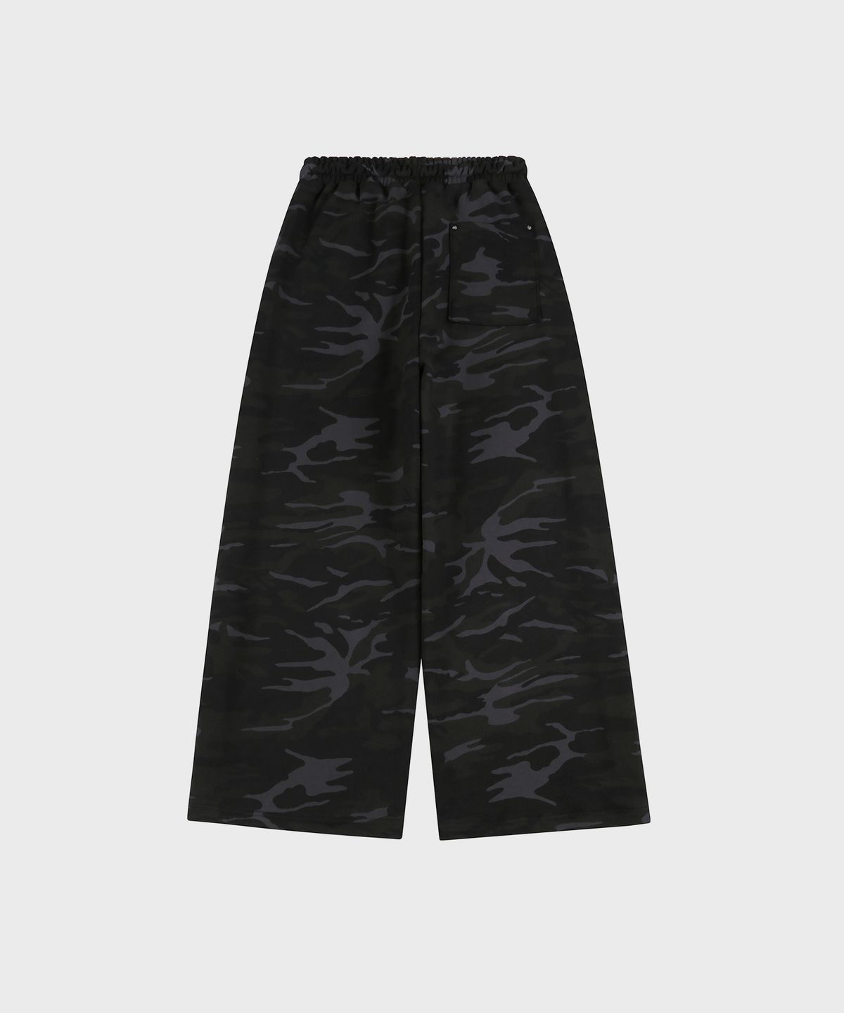 업드래프트(UPDRAFT) CAMO PRINT WIDE TRACK PANTS [BLACK]