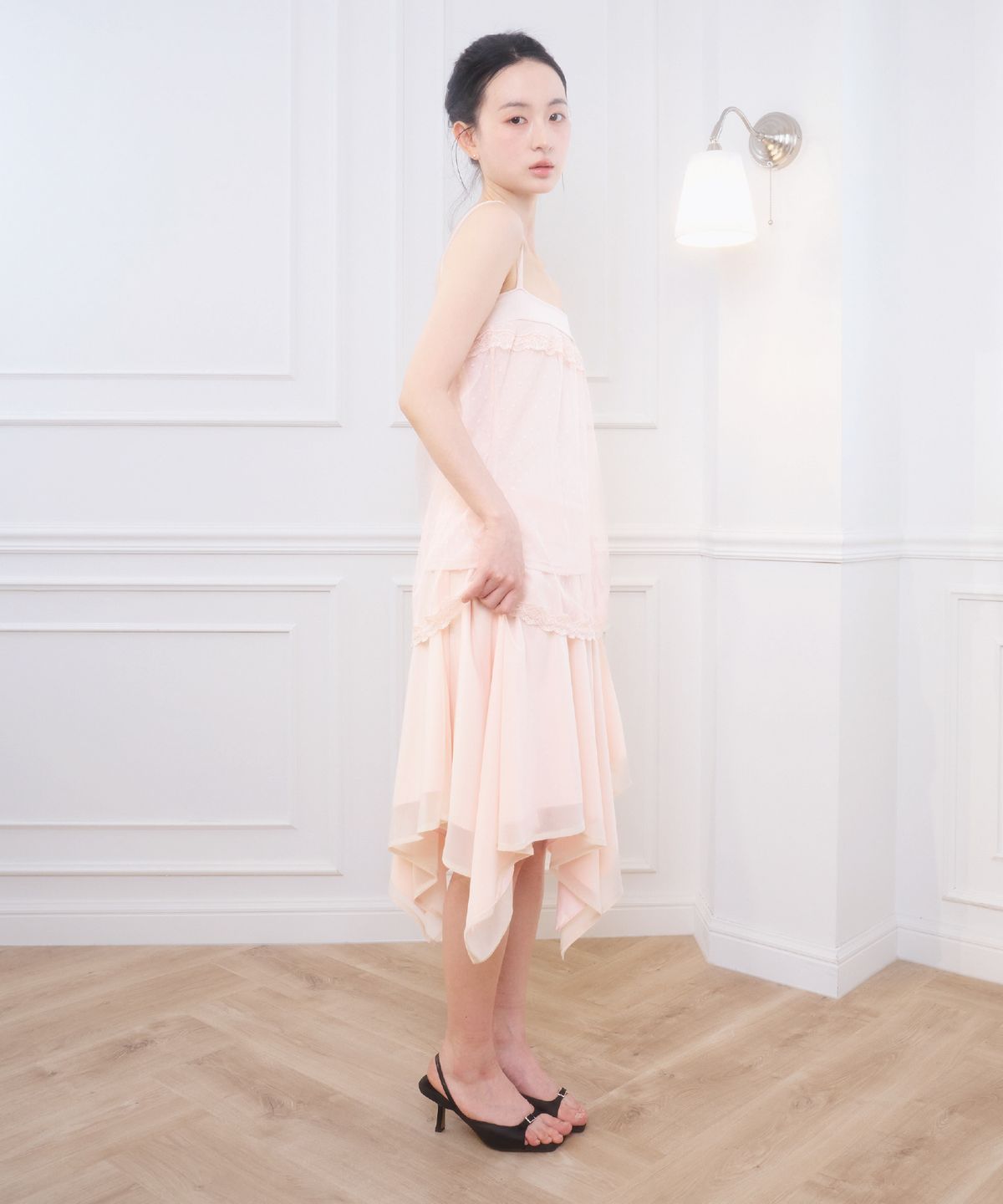 벨리아르(BELLIALEU) DEAR LACE TOP CORAL PINK