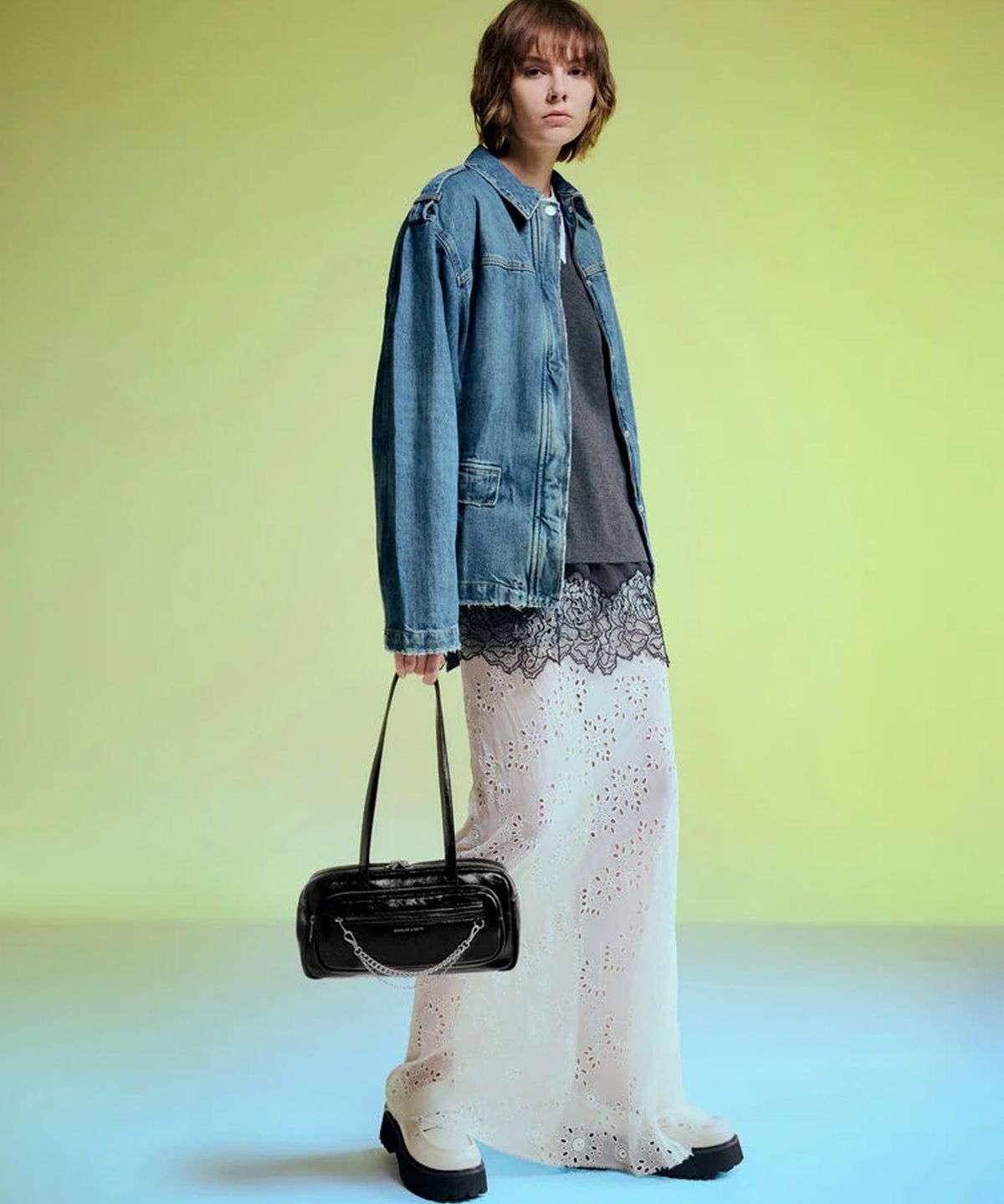 찰스앤키스(CHARLES & KEITH) 앳우드 체인 엘롱게이티드 숄더백 CK2-20671897