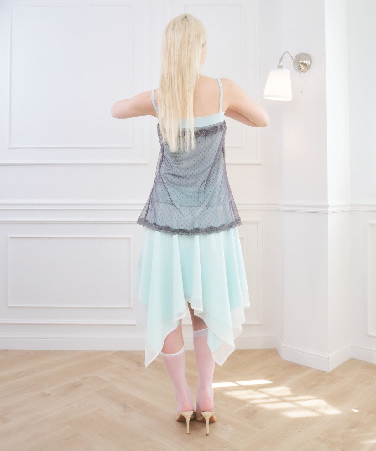 벨리아르(BELLIALEU) IRIS LOW RISE MIDI SKIRT MINT
