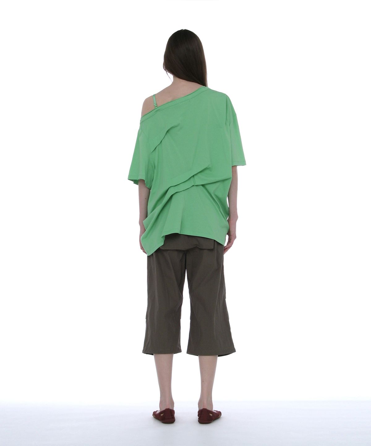 파르티멘토 우먼(PARTIMENTO WOMEN) 드레이프 핀턱 언발란스드 탑_네온 그린