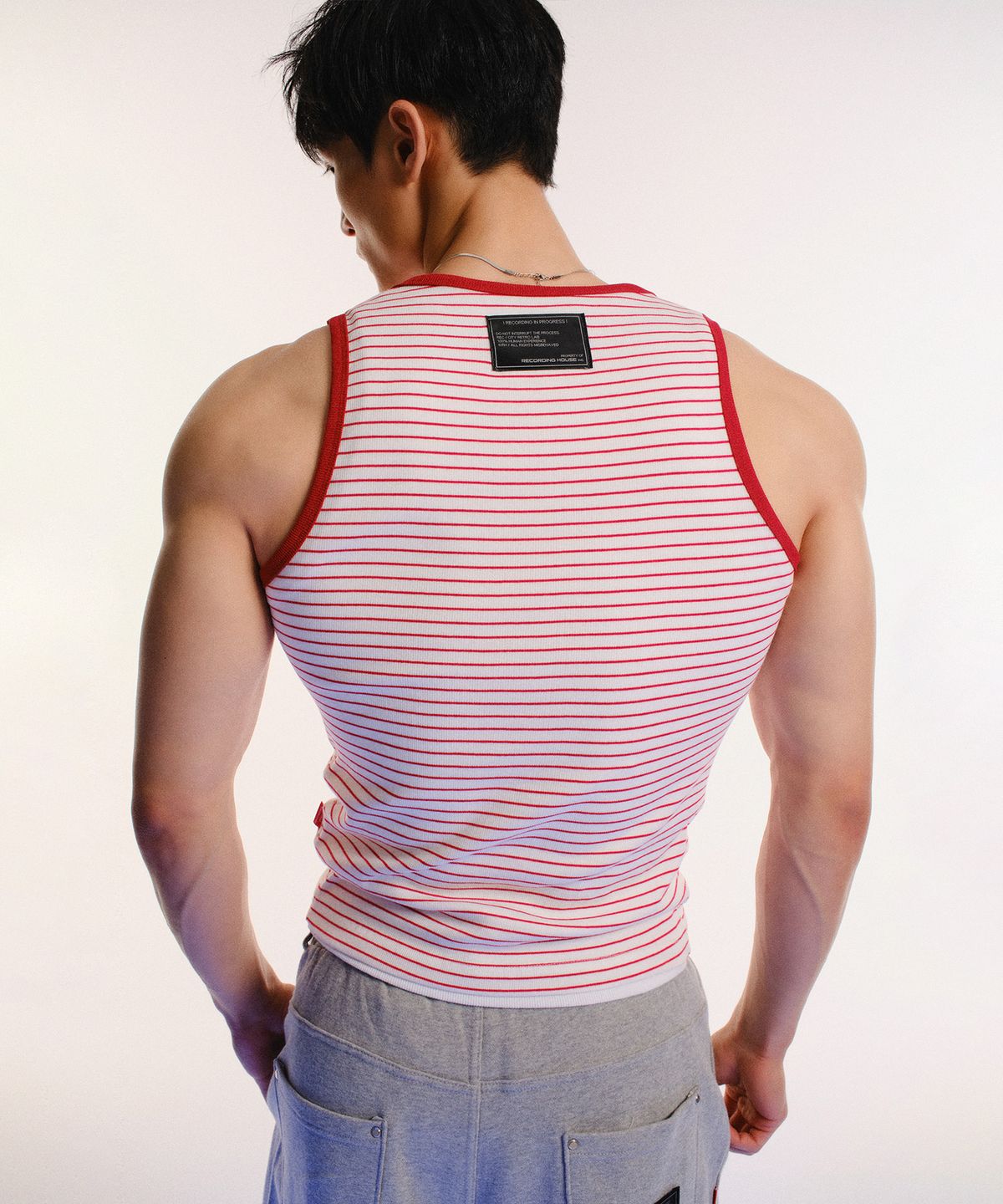 레코딩하우스(RECORDINGHOUSE) REC METAL STRIPE SLEEVELESS [RED]