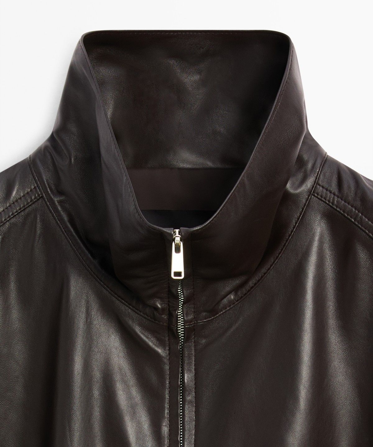 마시모두띠(MASSIMO DUTTI) 나파 가죽 봄버 베스트