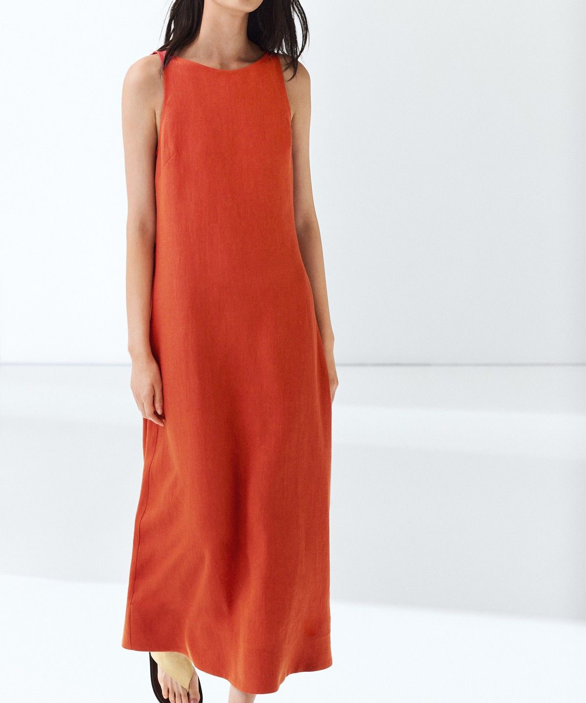 마시모두띠(MASSIMO DUTTI) 100% 린넨 홀터넥 원피스
