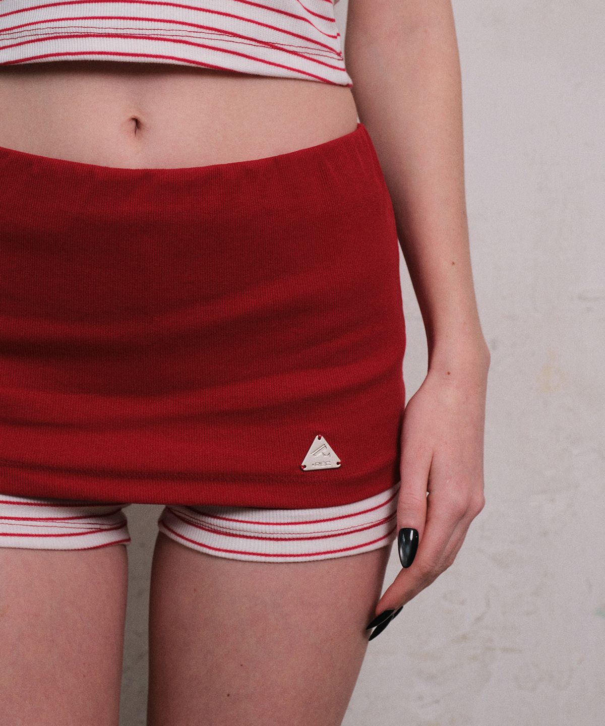 레코딩하우스(RECORDINGHOUSE) W REC STRIPED MICRO SHORTS [RED]