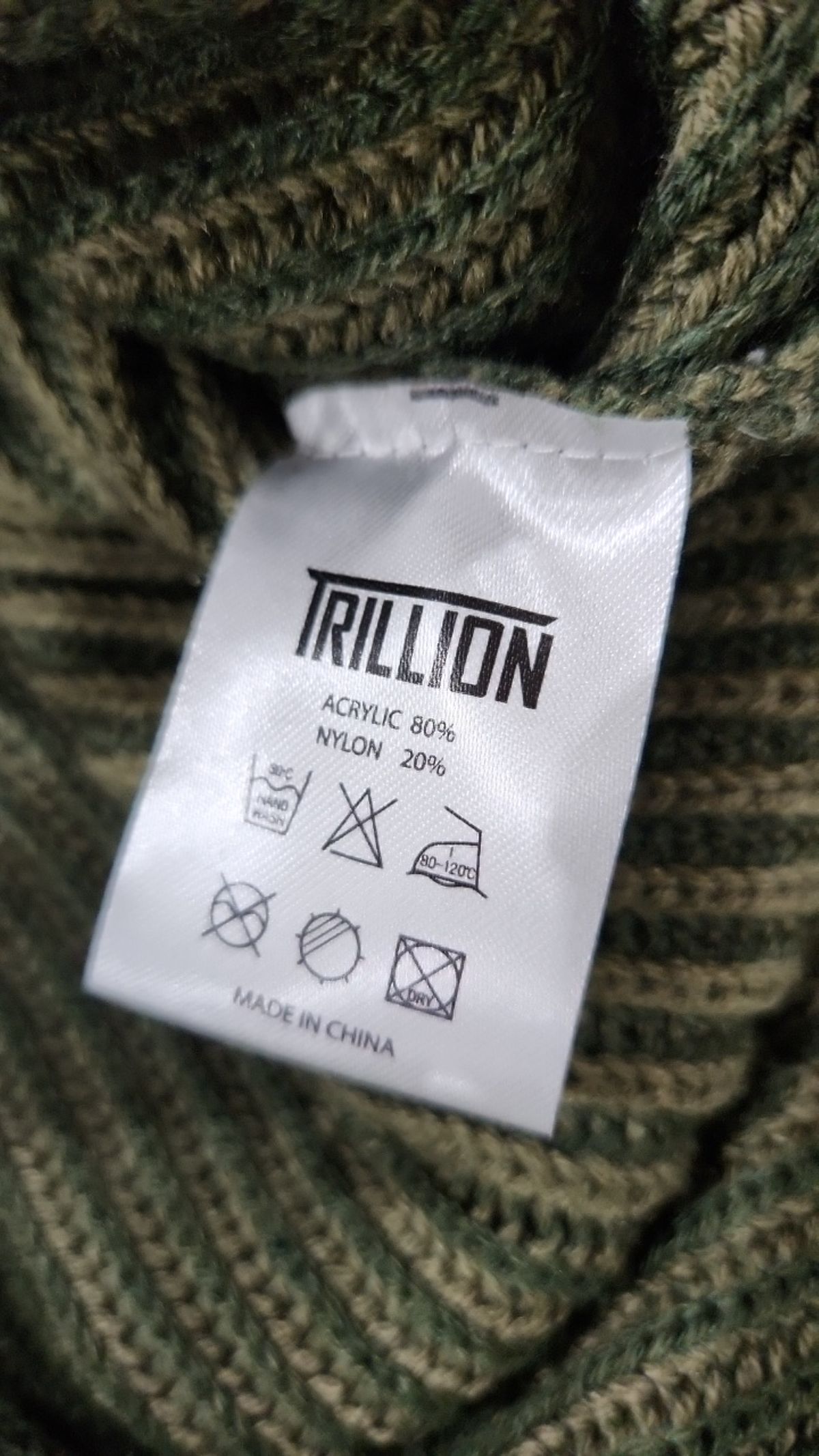 트릴리온(TRILLION) 니트/스웨터 L
