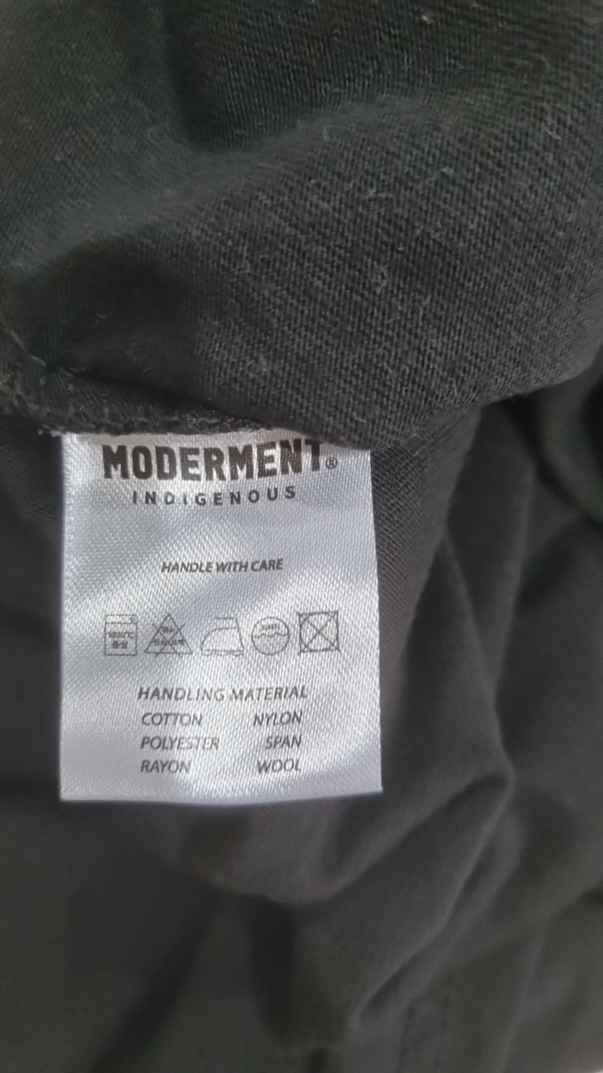 모더먼트(MODERMENT) 반소매 티셔츠 1
