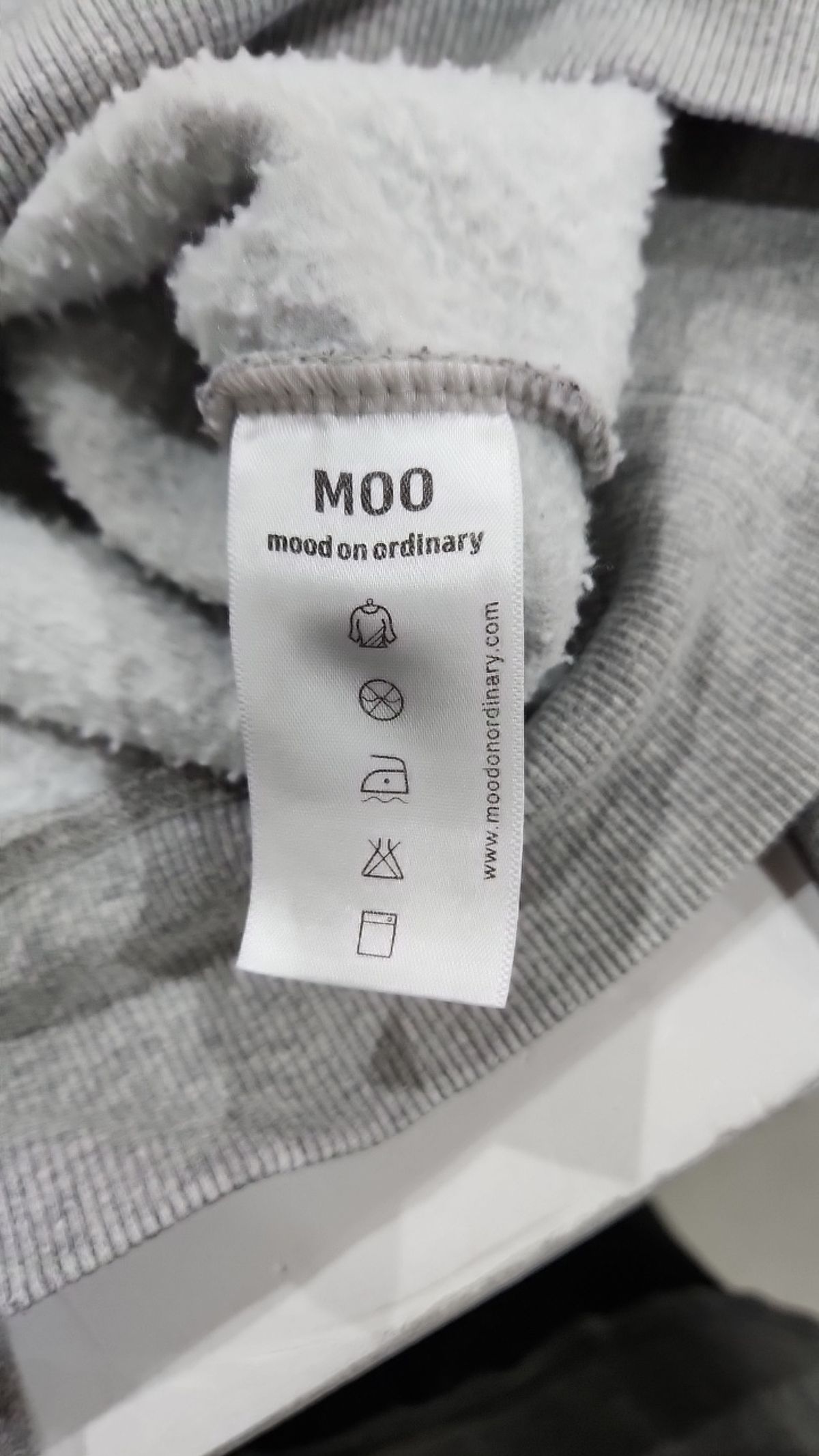 엠오오(MOO) 후드 티셔츠 L