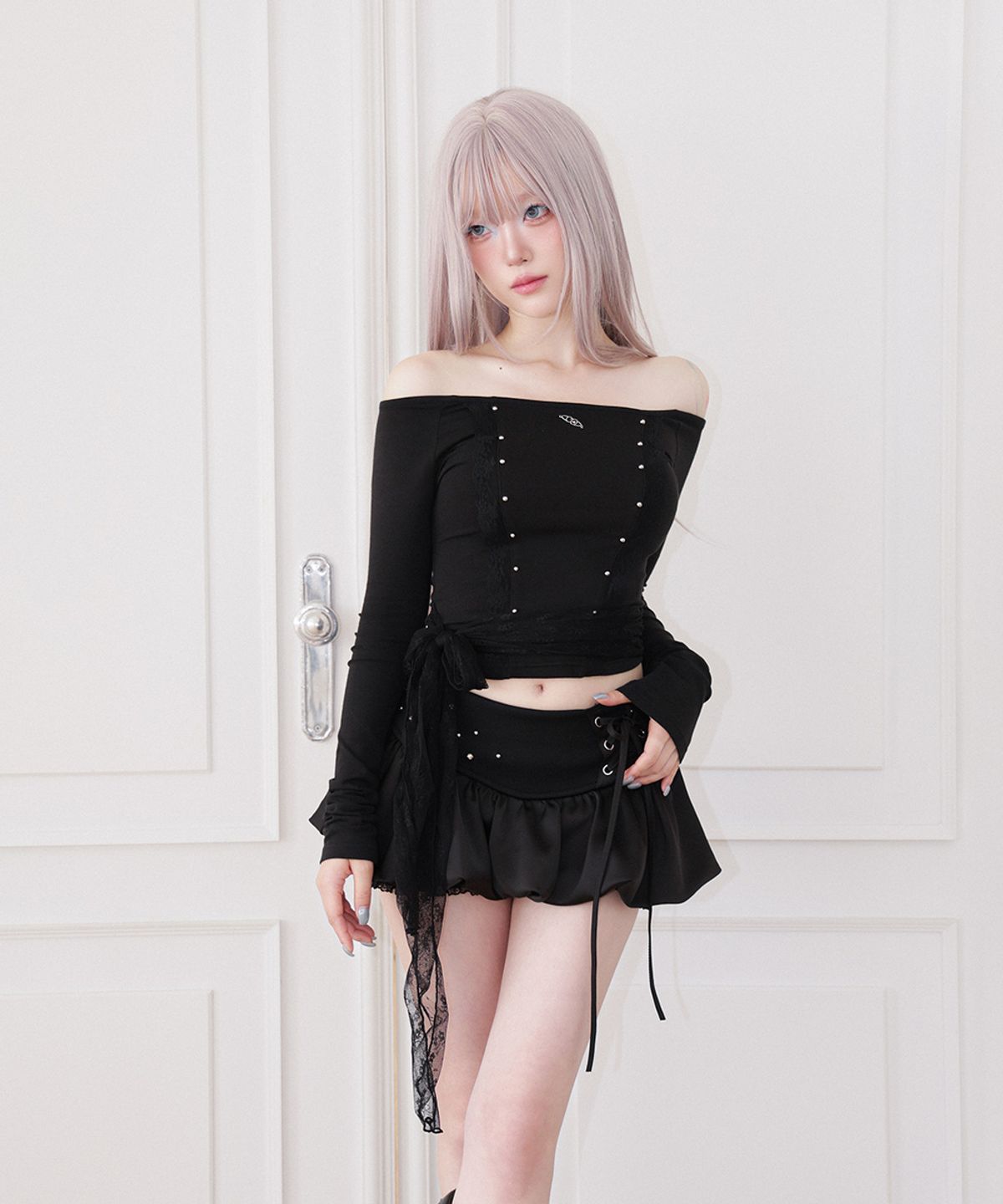 체리퀴리(CHERRYQUIRI) cloud lace off shoulder top - black