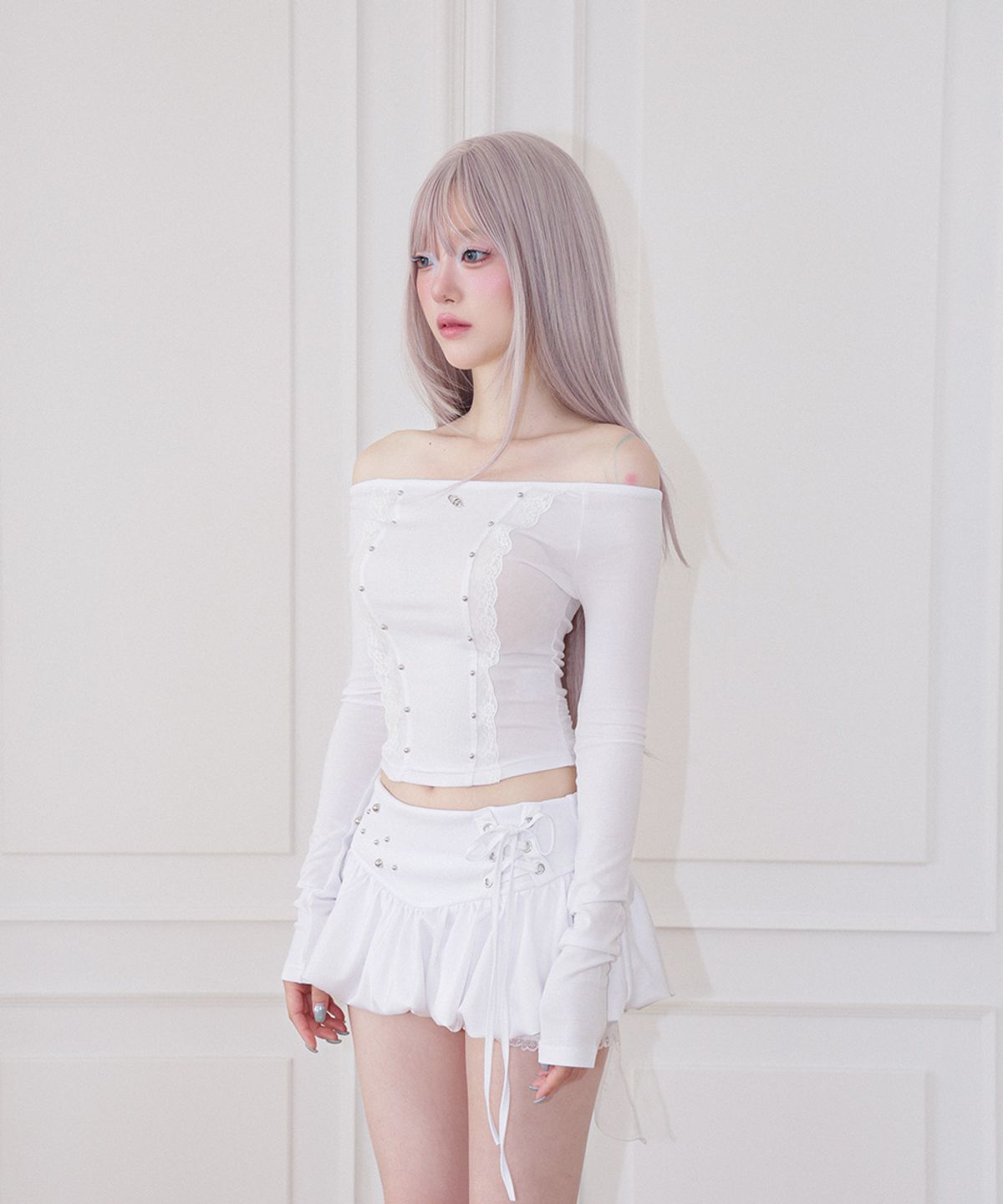 체리퀴리(CHERRYQUIRI) cloud lace off shoulder top - white