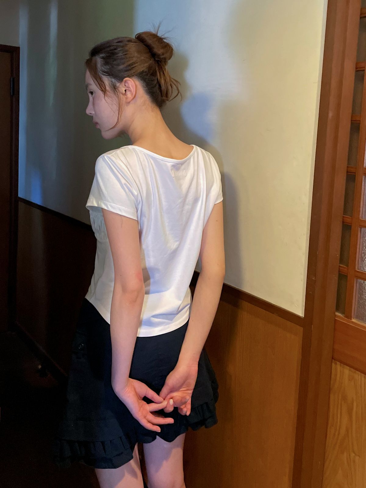 로액슈얼(LO AXUAL) 리플 셔링 티셔츠_화이트