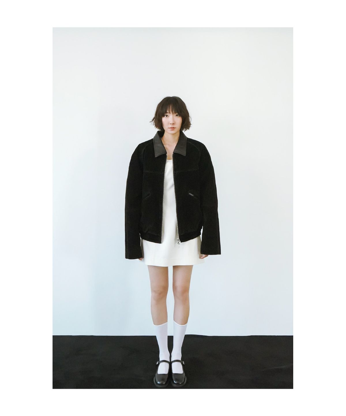 른넷(LEUNNET) 벨벳 뮤트 데님 자켓(Velvet Mute Denim Jacket)/ Black