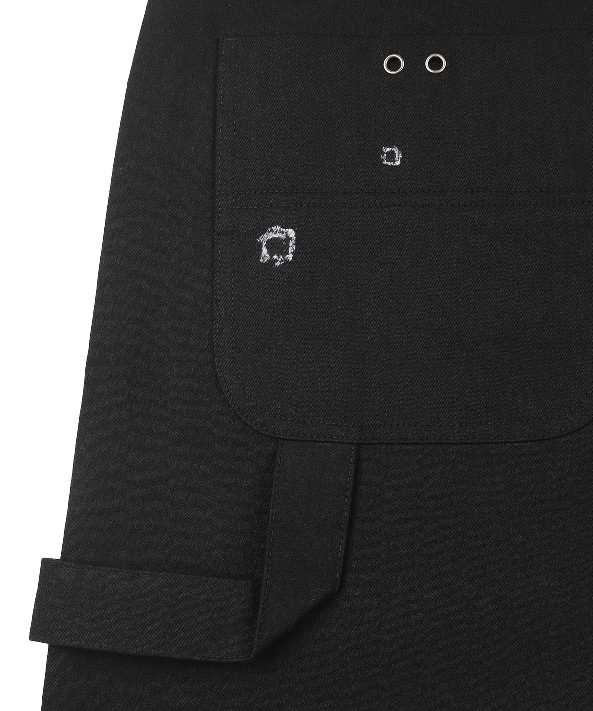 언노운컴노멀(UNKNOWNCOMENORMAL) Bullet Bermuda Pants [BLACK]