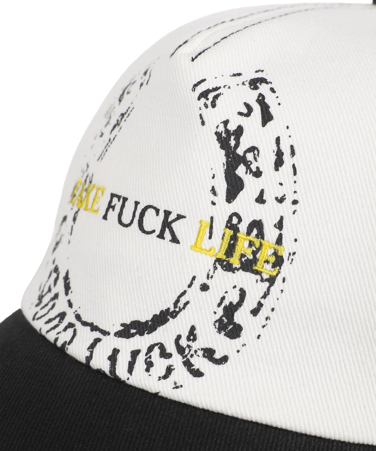 언노운컴노멀(UNKNOWNCOMENORMAL) FFL Mesh Trucker Cap [WHITE]