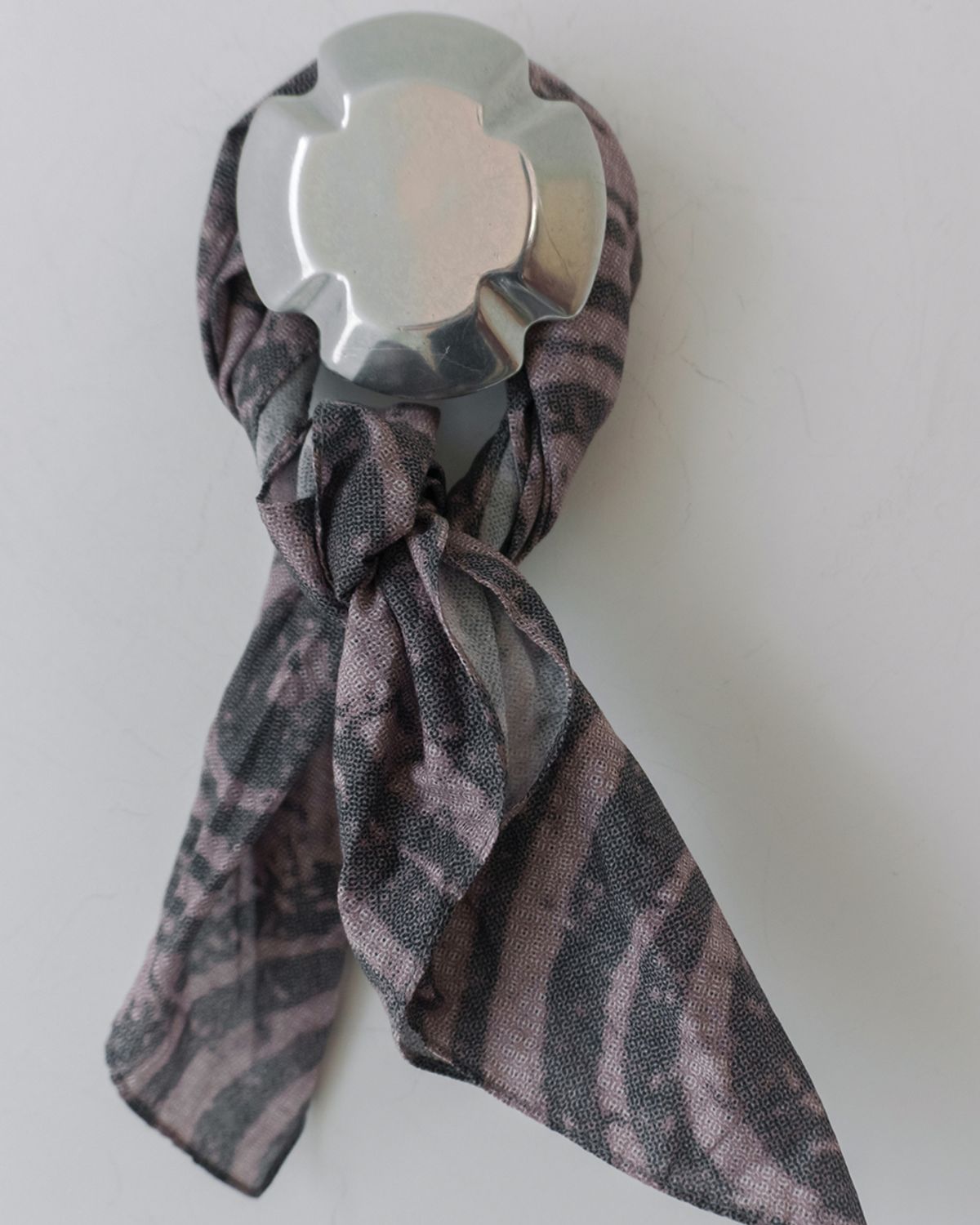 사일런트실러블(SILENTSYLLABLE) Crater bandana / Clay rose