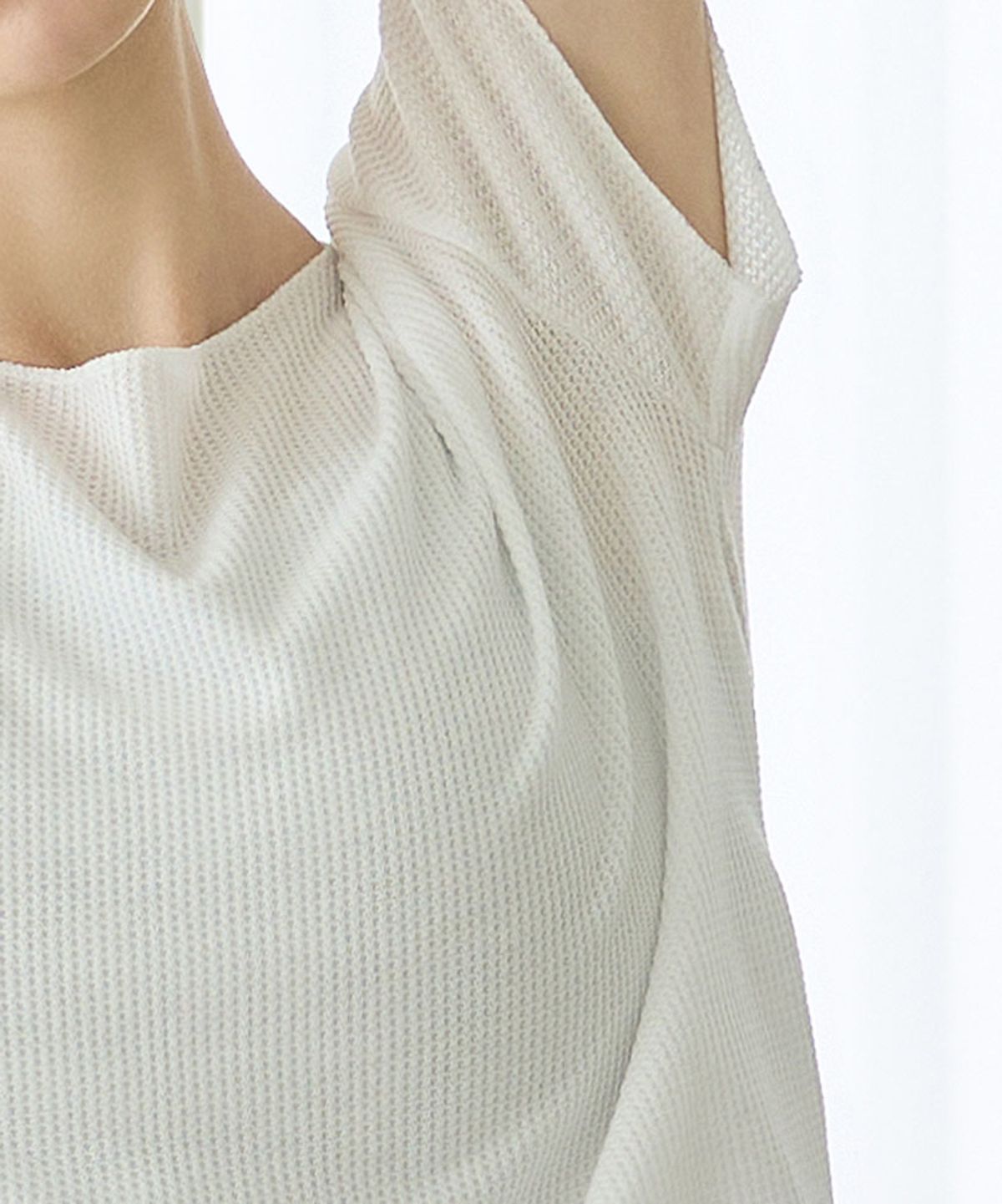 데비웨어(DEVIWEAR) 멜로우 와플 크롭티 DEVI-T0157-아이보리