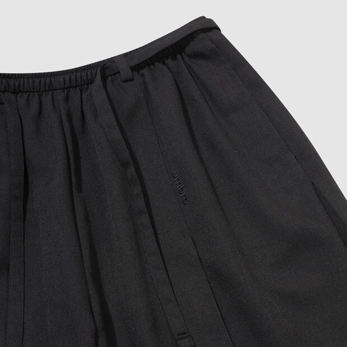 엄브로(UMBRO) 우먼스 실키데님 플레어 팬츠 흑청 UR222CPT69
