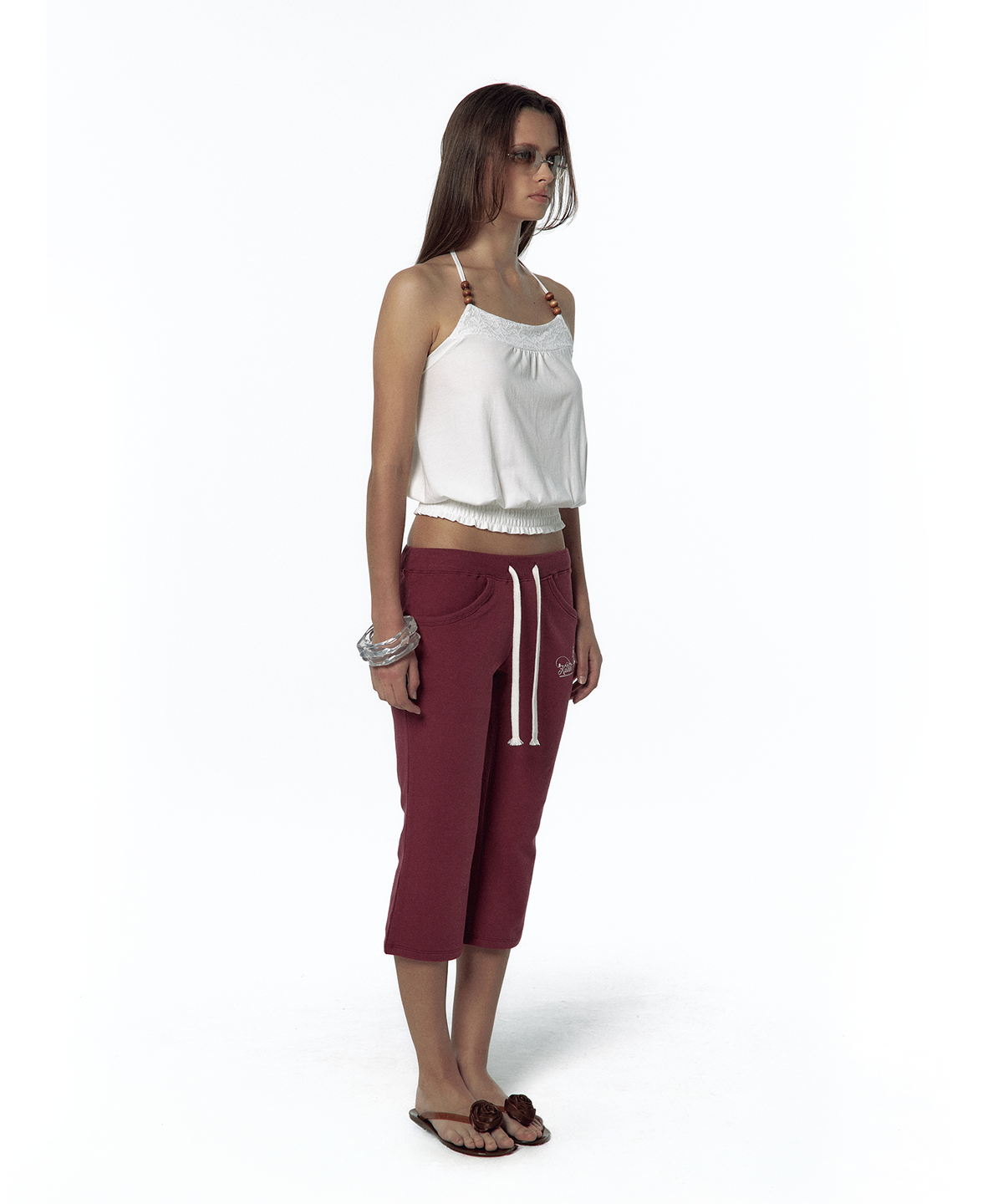 카시코(KASHIKO) Low-Slung Capri Pants Wine