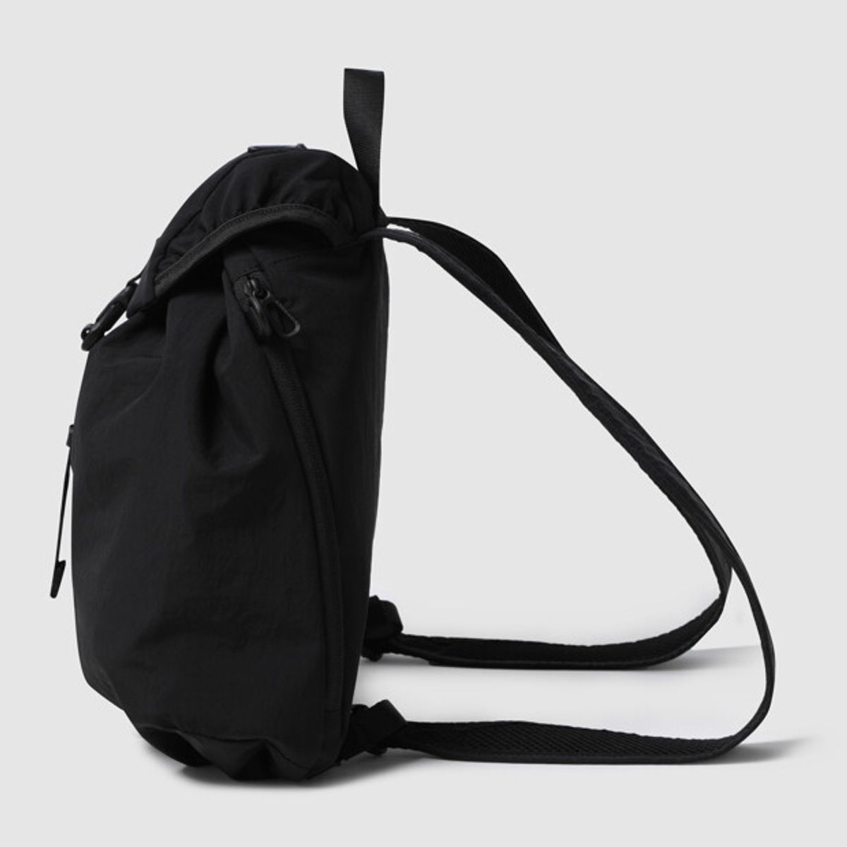 엄브로(UMBRO) 우먼스 미니 백팩 (6L) 블랙 UR322CBP71