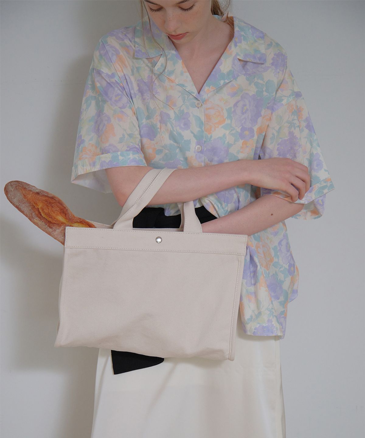 까르몽드(CARMONDE) Frame Tote Bag_Natural
