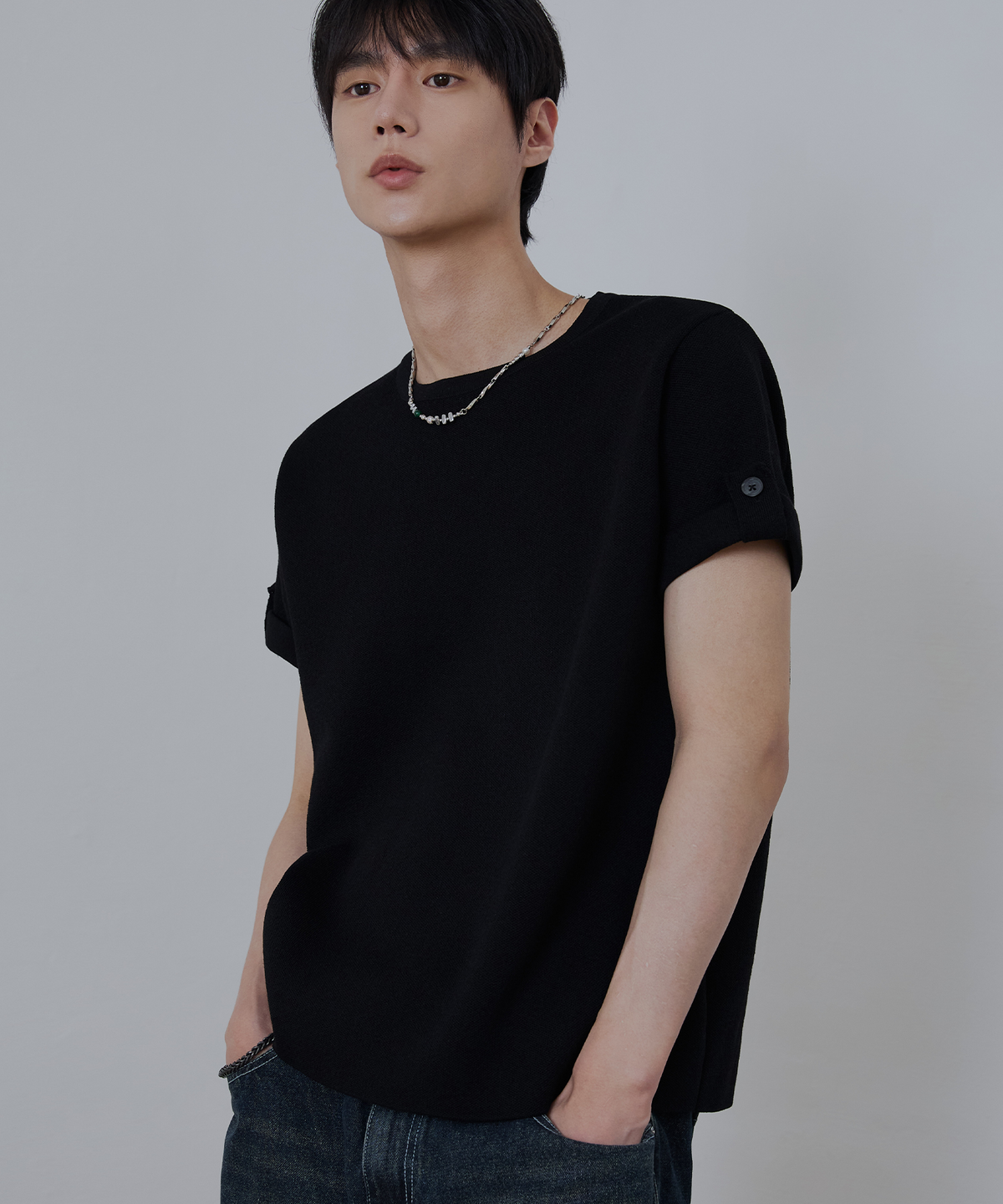 노드유(NODU) 롤업 비조 워셔블 하프 니트 [블랙]