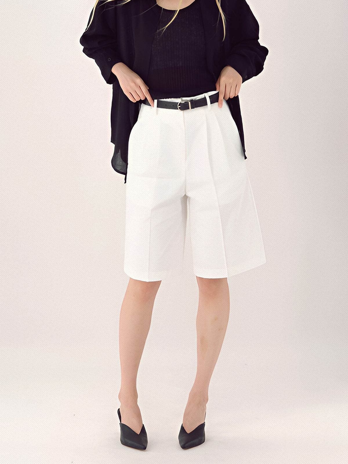 아쿠드(ACUD) Contour Bermuda Pants _White