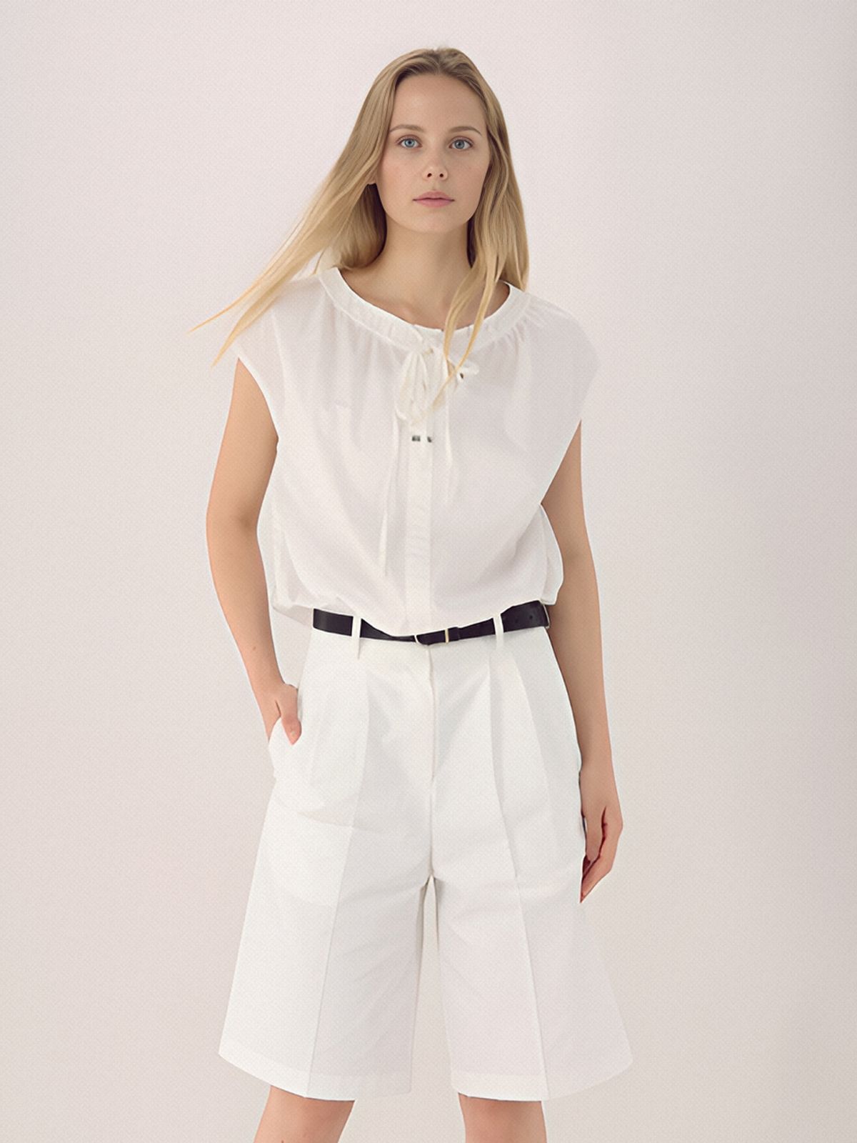 아쿠드(ACUD) Gather Ribbon Blouse _White