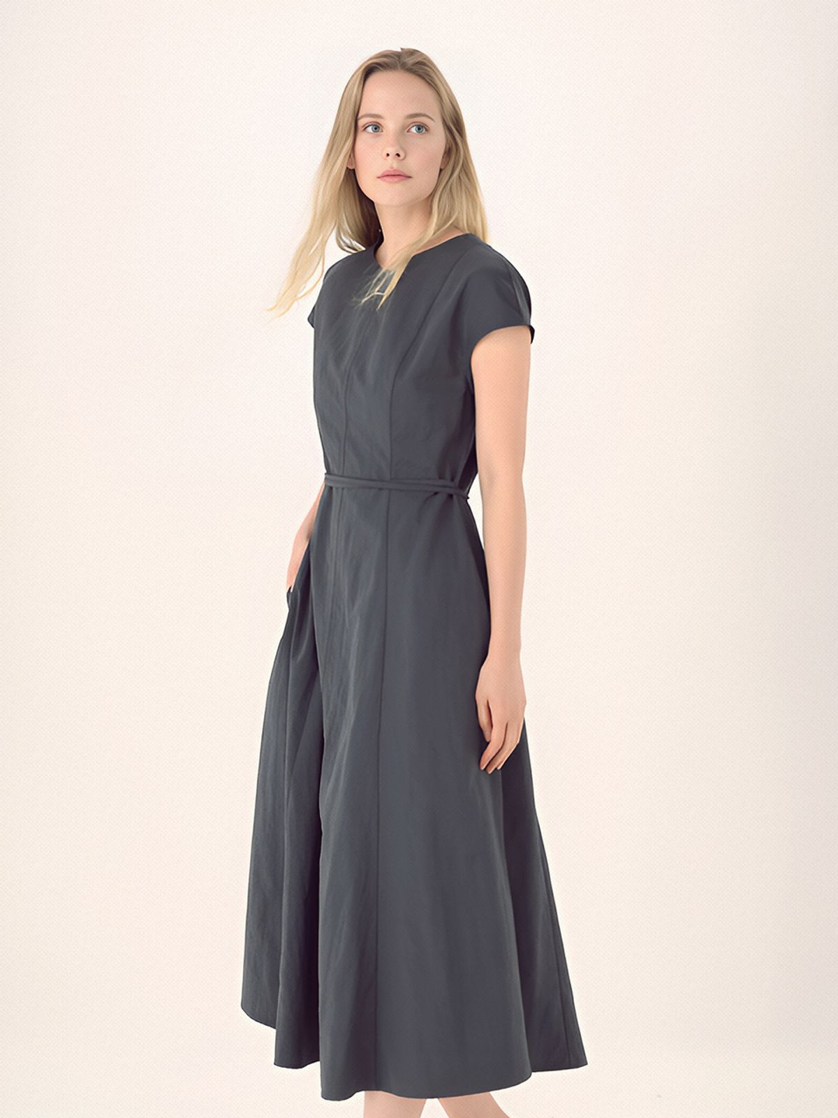 아쿠드(ACUD) Cap Sleeve Strap Dress _Charcoal