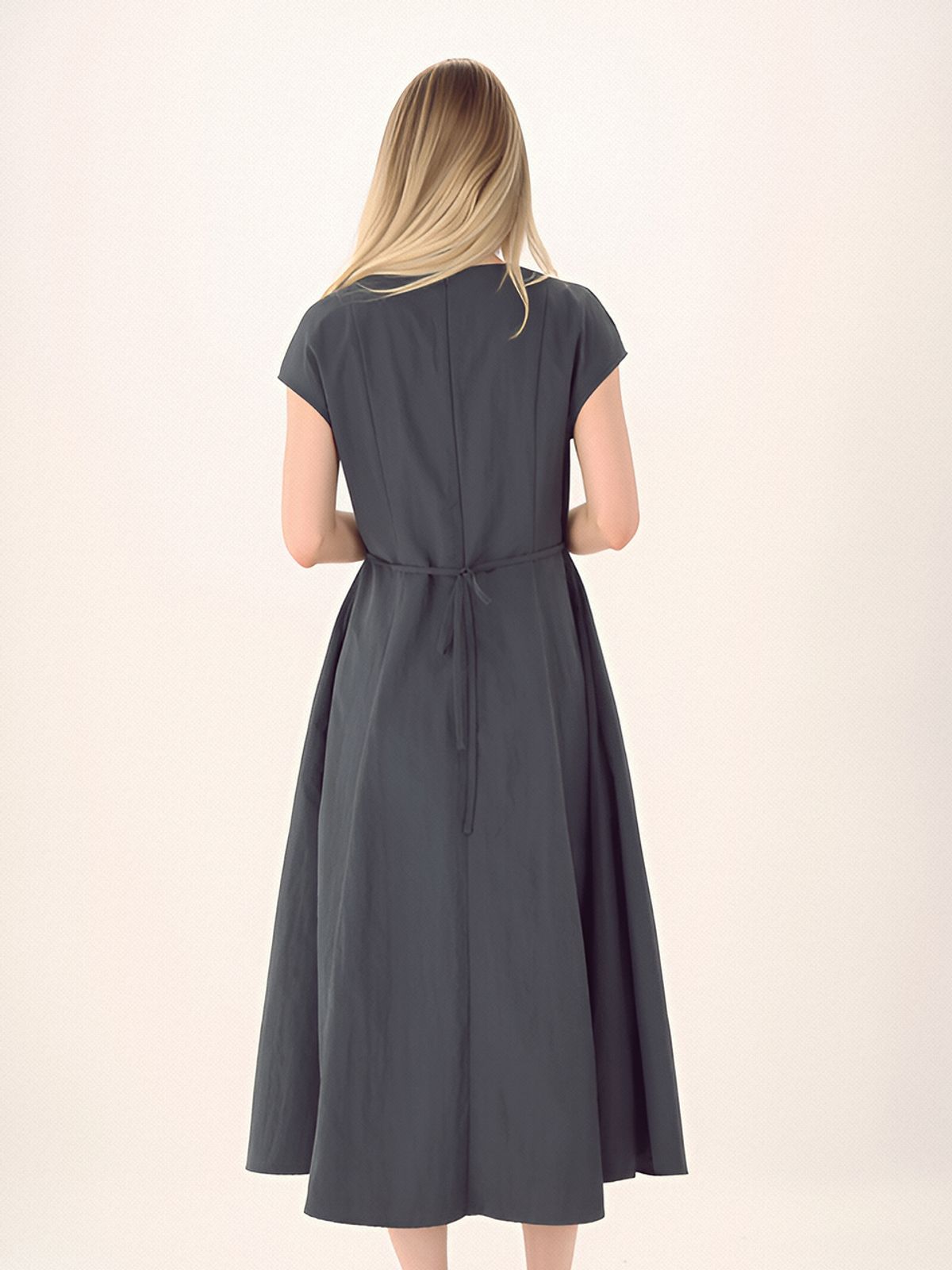 아쿠드(ACUD) Cap Sleeve Strap Dress _Charcoal