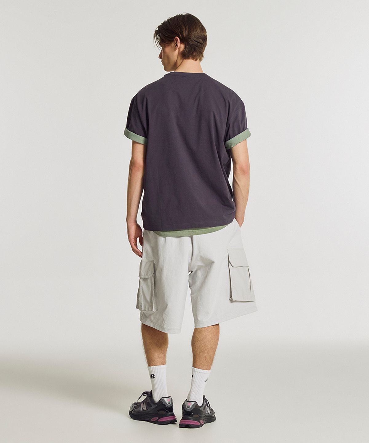 뉴발란스(NEW BALANCE) NBNVG31703 / UNI 트랙스터 6부 카고 쇼츠 (L/GRAY)