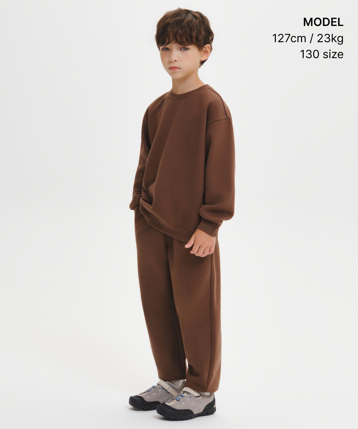 무신사 스탠다드 키즈(MUSINSA STANDARD KIDS) 기모 오버사이즈 스웨트셔츠  [브라운]