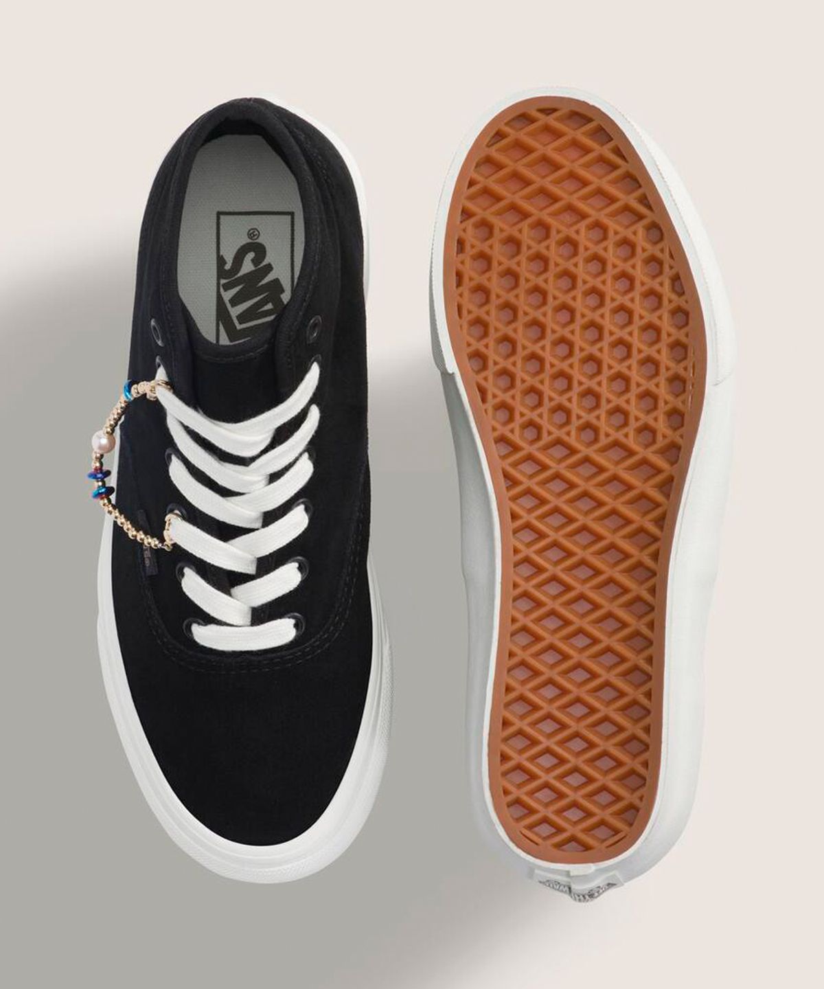 반스(VANS) 어센틱 하이 2.0 - (참드) 블랙:골드 / VN000EKKZX11