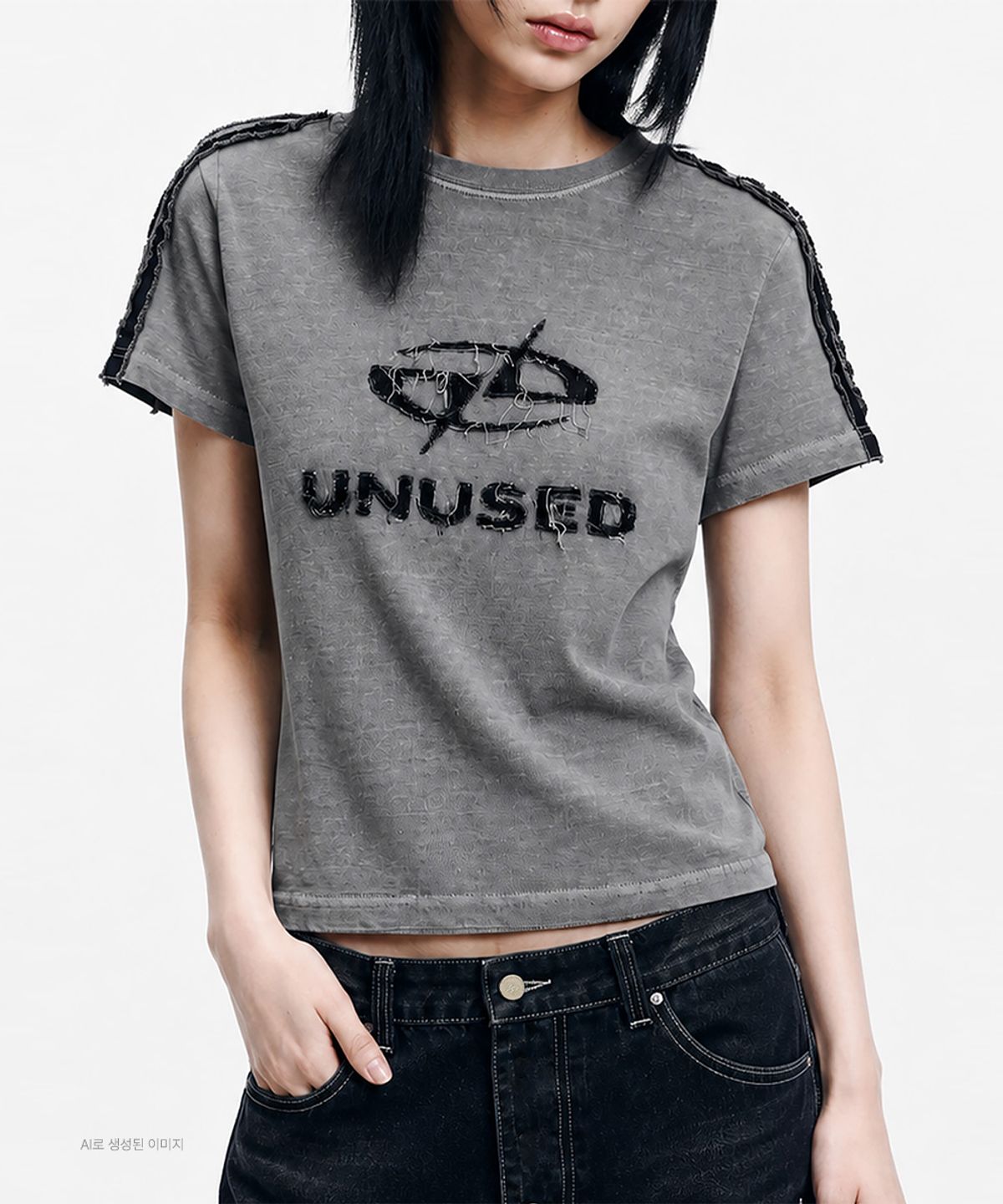 언유즈랩(UNUSEDLAB) 우먼즈 워시드 아플리케 티셔츠 [라이트 그레이]