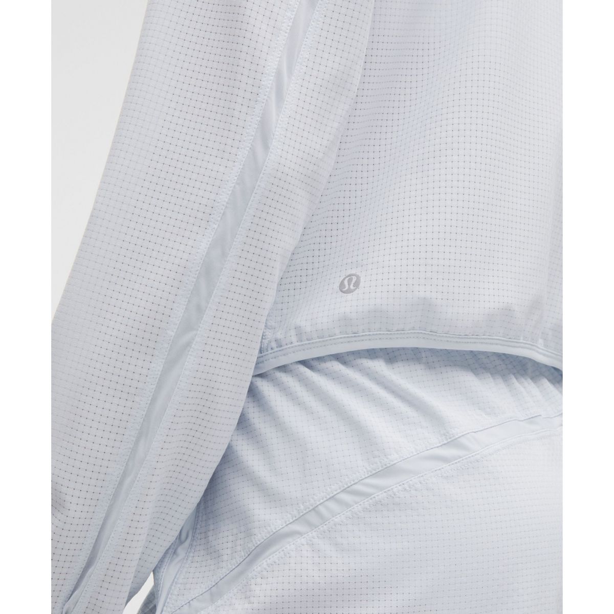룰루레몬(LULULEMON) 텍스처드 메쉬 러닝 재킷  STRH