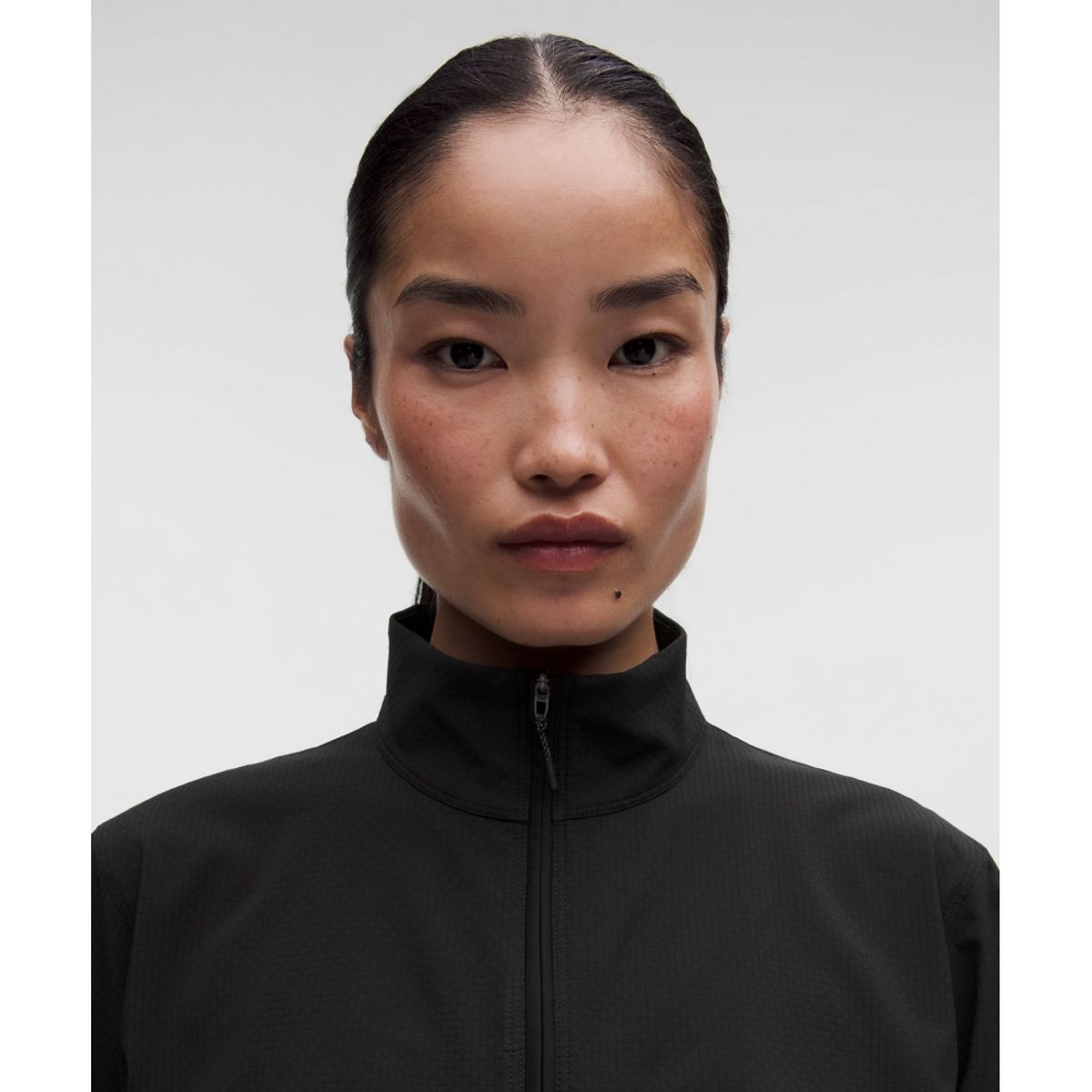 룰루레몬(LULULEMON) 텍스처드 메쉬 러닝 재킷  BLK