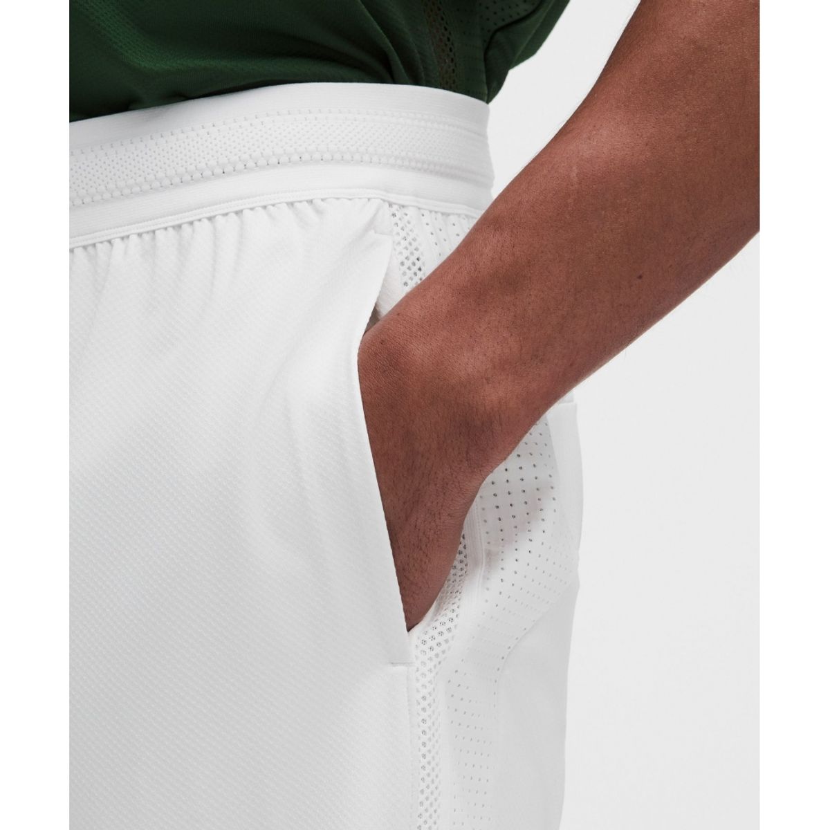 룰루레몬(LULULEMON) 메쉬 패널 테니스 쇼츠 7inch  WHT