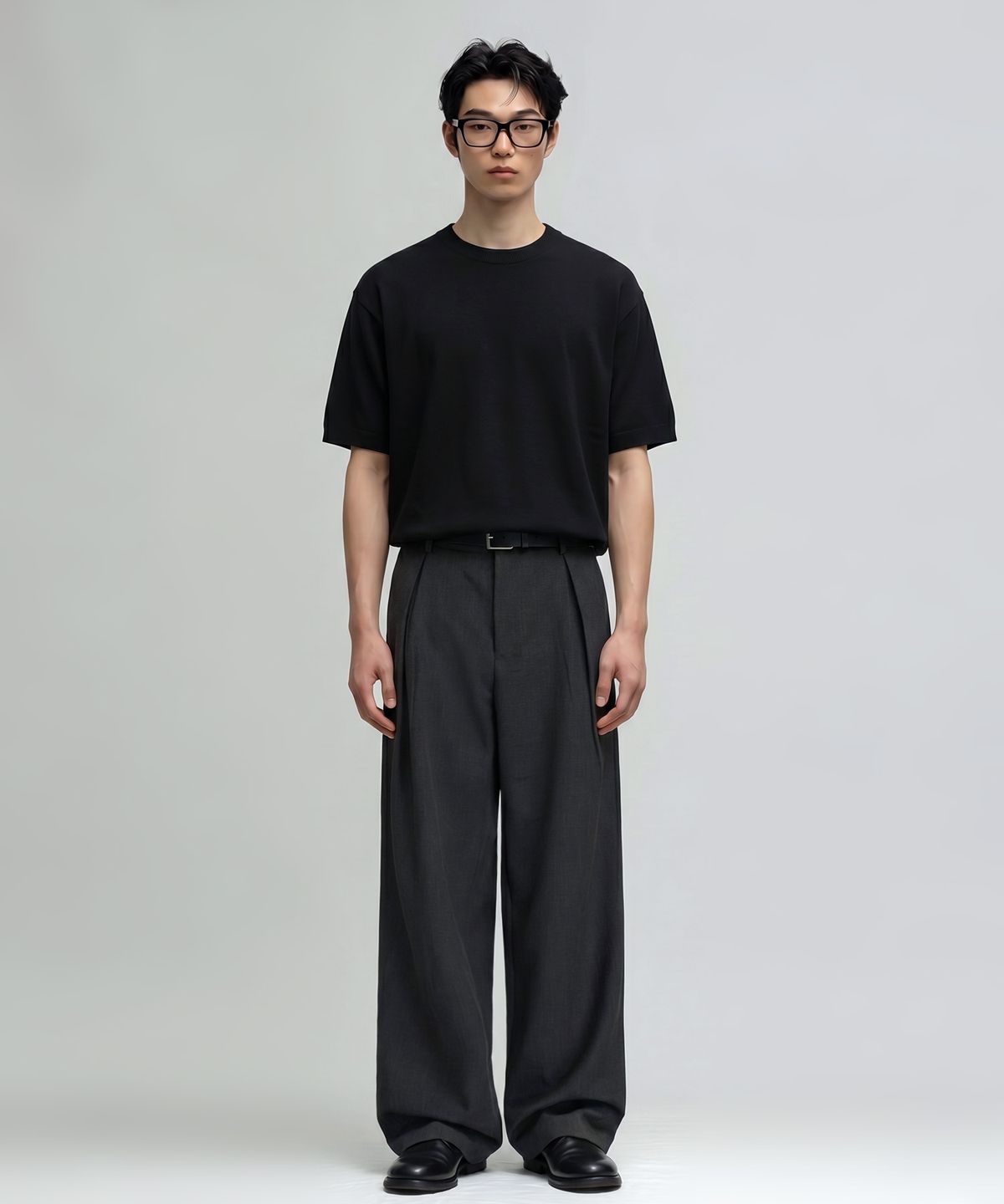 베리베인(VERYVAIN) ESSENTIAL SUMMER ROUND KNIT (BLACK)