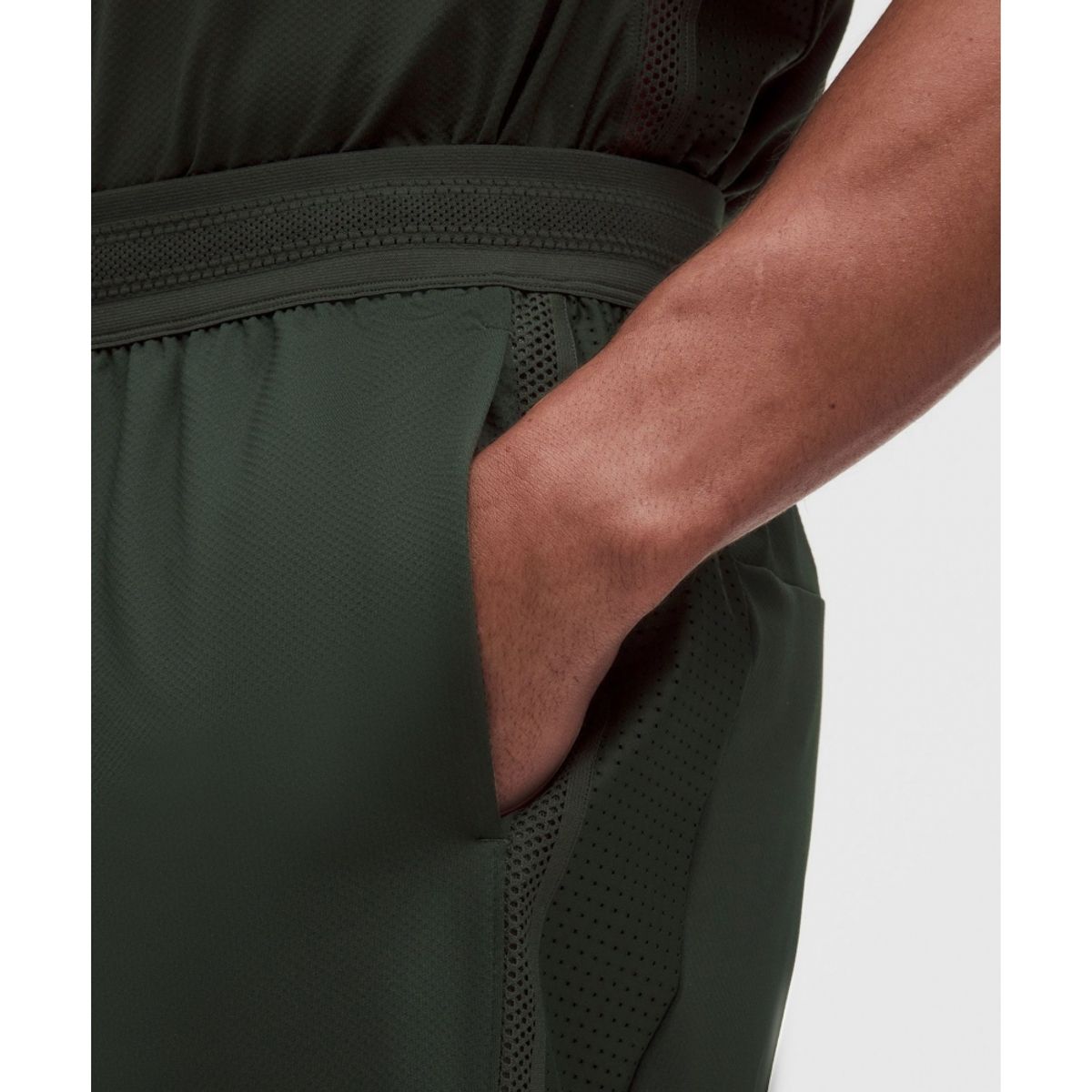 룰루레몬(LULULEMON) 메쉬 패널 테니스 쇼츠 7inch  RNFG