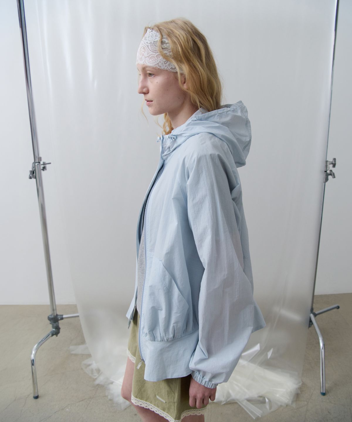 토아베(TOAVE) Flare Line Windbreaker (Sky)