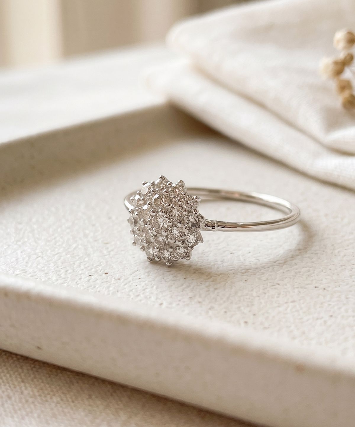 엘렌쥬얼리(HELENE JEWELRY) 실버 925 Silver 하르쿠 큐빅 미스 링 은 실 반지