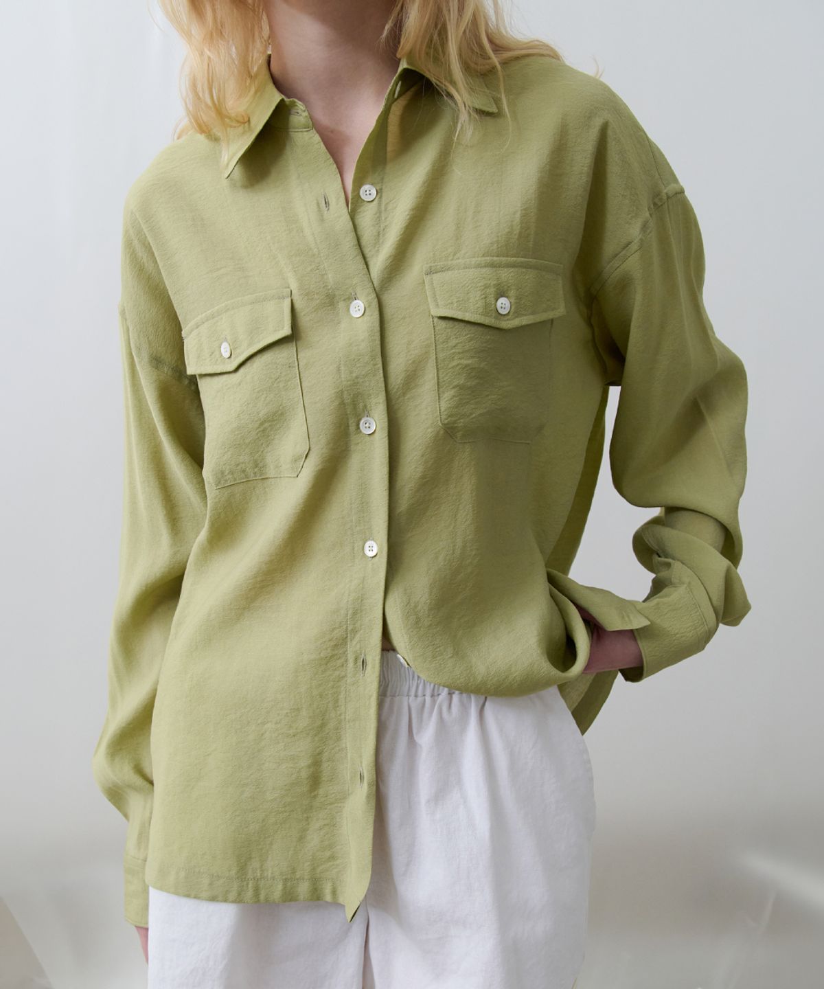 토아베(TOAVE) Sheer Two Pocket Shirt (Green)