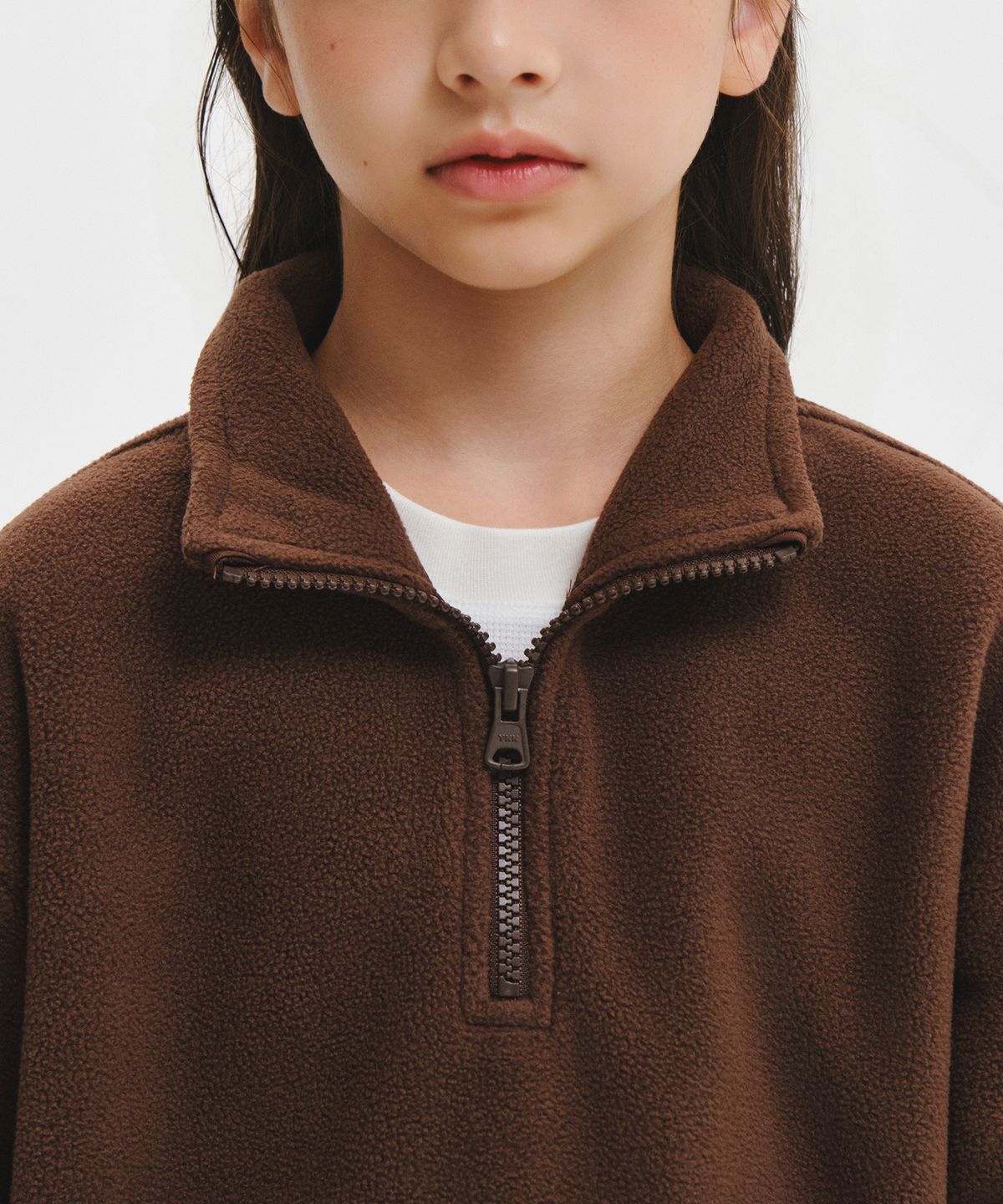 무신사 스탠다드 키즈(MUSINSA STANDARD KIDS) 오버사이즈 폴라 플리스 하프 집업 [브라운]
