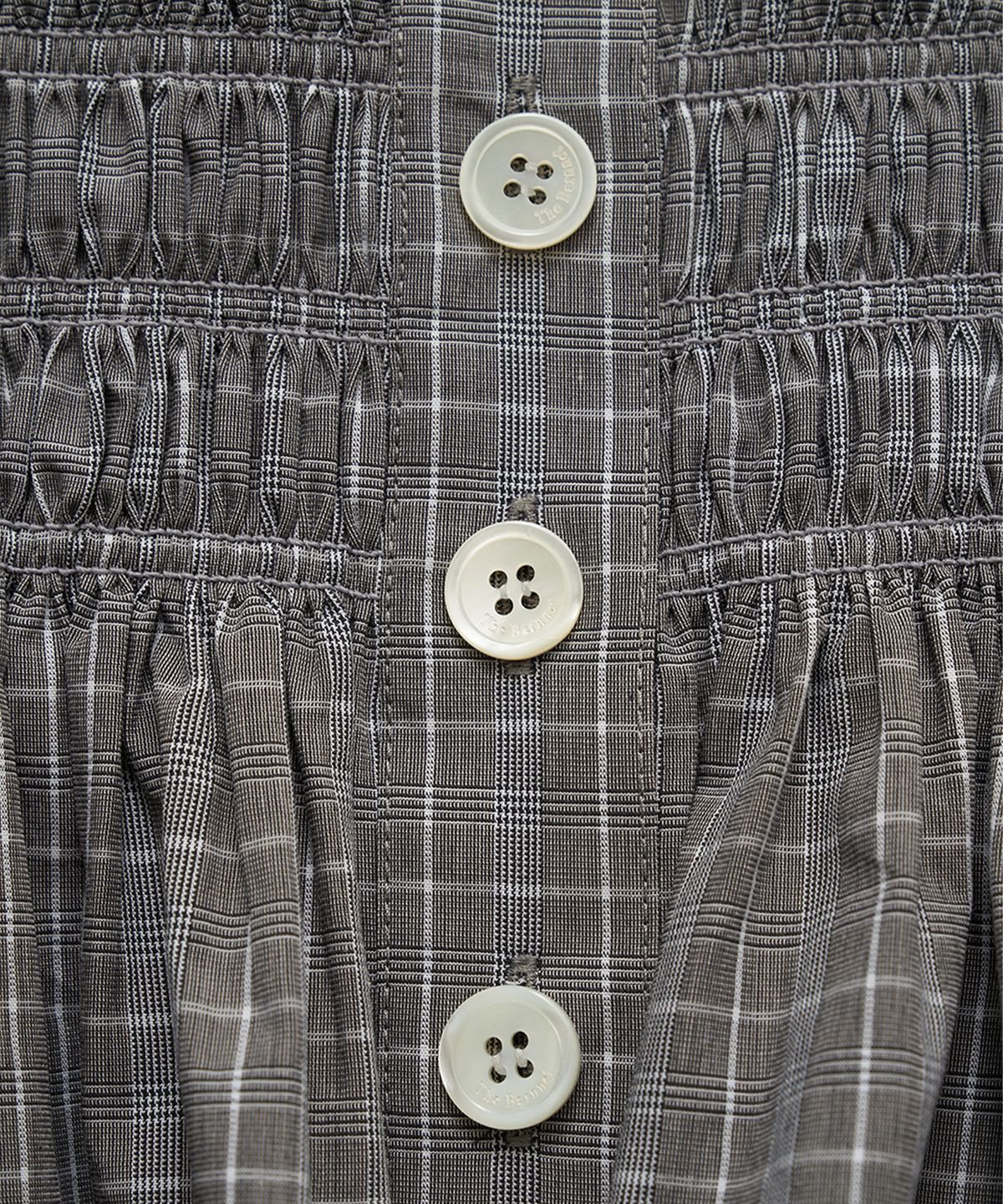 더바넷(THEBARNNET) Eddy Check Halter Neck Blouse_Grey